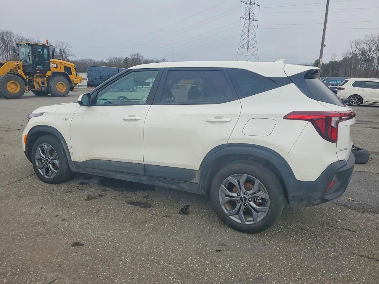 2026 Kia Seltos Lx White vin: KNDEP2AA3T7847594