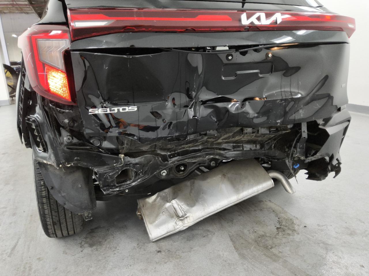 2026 Kia Seltos Lx Black vin: KNDEPCAA0T7900421 Damage: Rear Bumper, Broken, Replacement Required