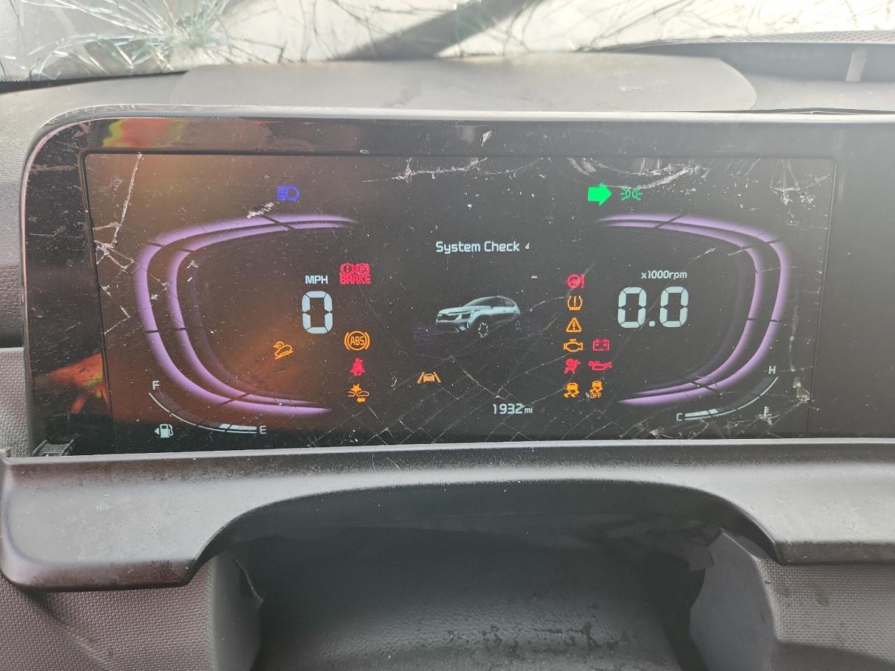 2026 Kia Seltos Lx Gray vin: KNDEPCAA0T7910611 Damage: Dash Cluster, Broken, Replacement Required