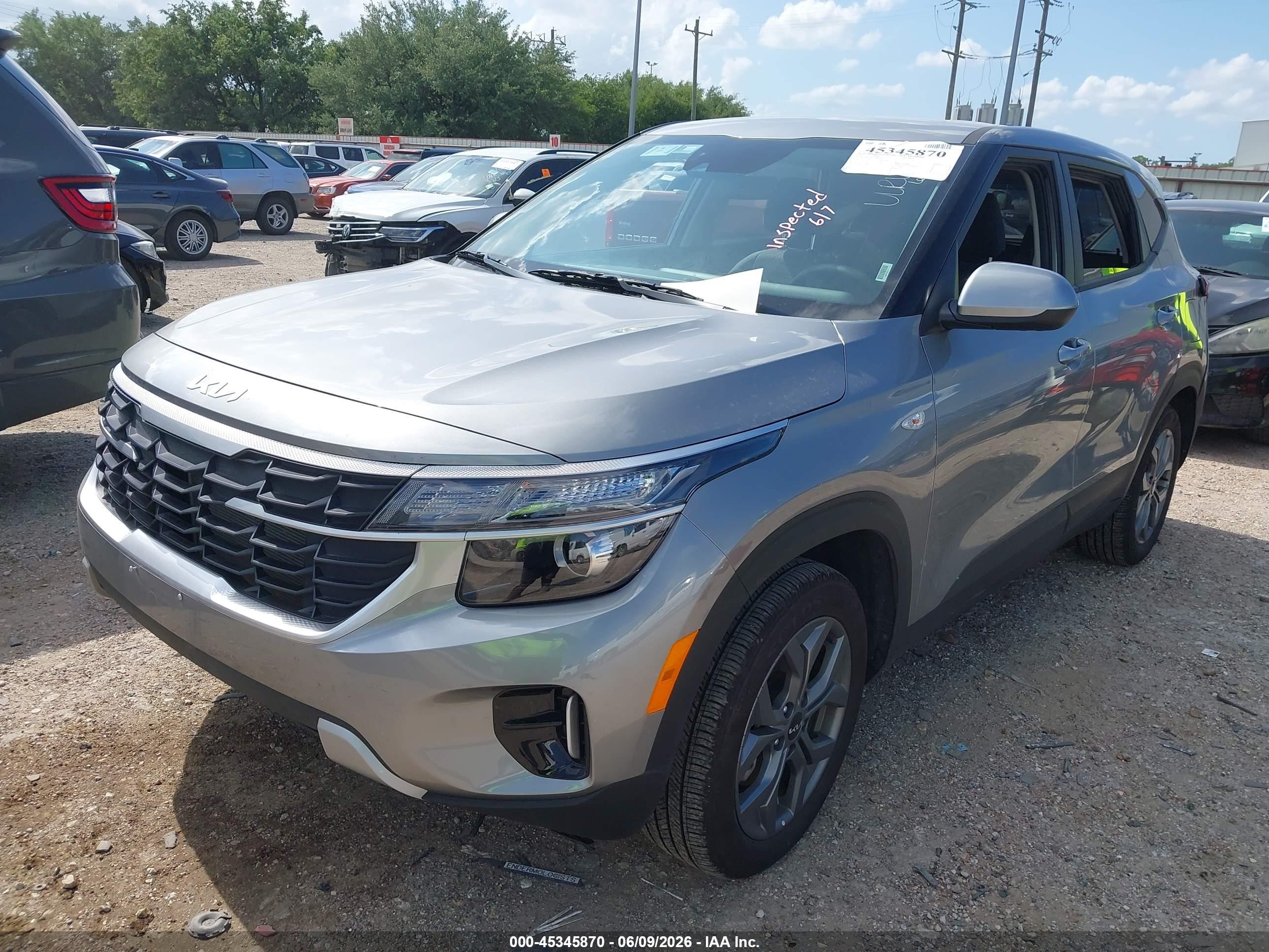 2026 Kia Seltos Lx Silver vin: KNDEPCAA3T7895649