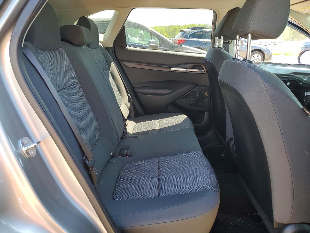 2023 Kia Seltos Lx Gray vin: KNDEPCAA4P7450181