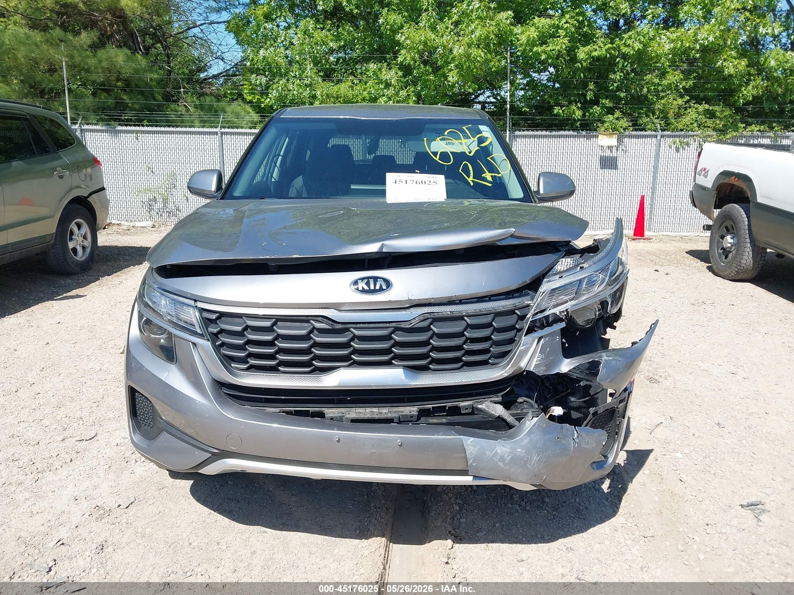 2021 Kia Seltos Lx Gray vin: KNDEPCAA7M7155698