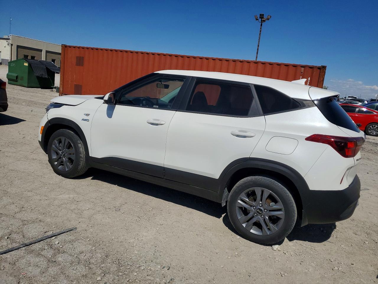2021 Kia Seltos Lx White vin: KNDEPCAA8M7153085