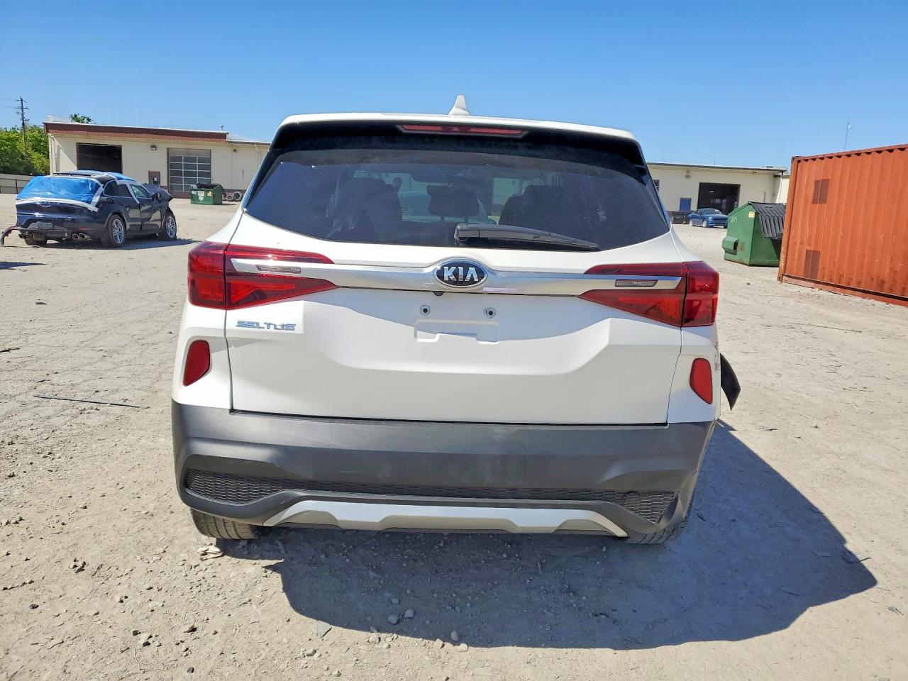 2021 Kia Seltos Lx White vin: KNDEPCAA8M7153085