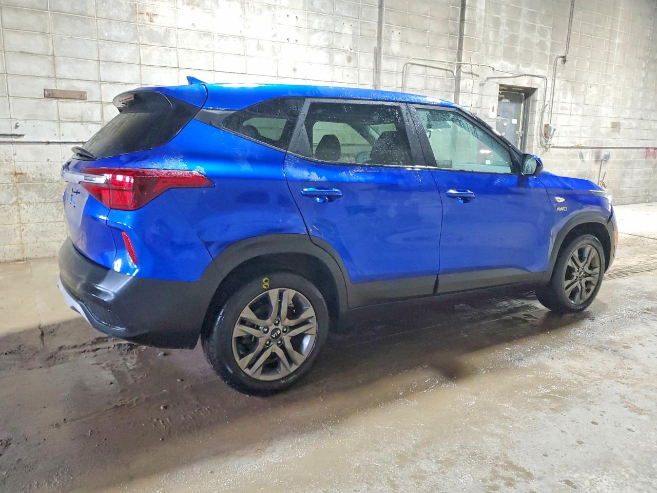 2021 Kia Seltos Lx Blue vin: KNDEPCAA8M7220591