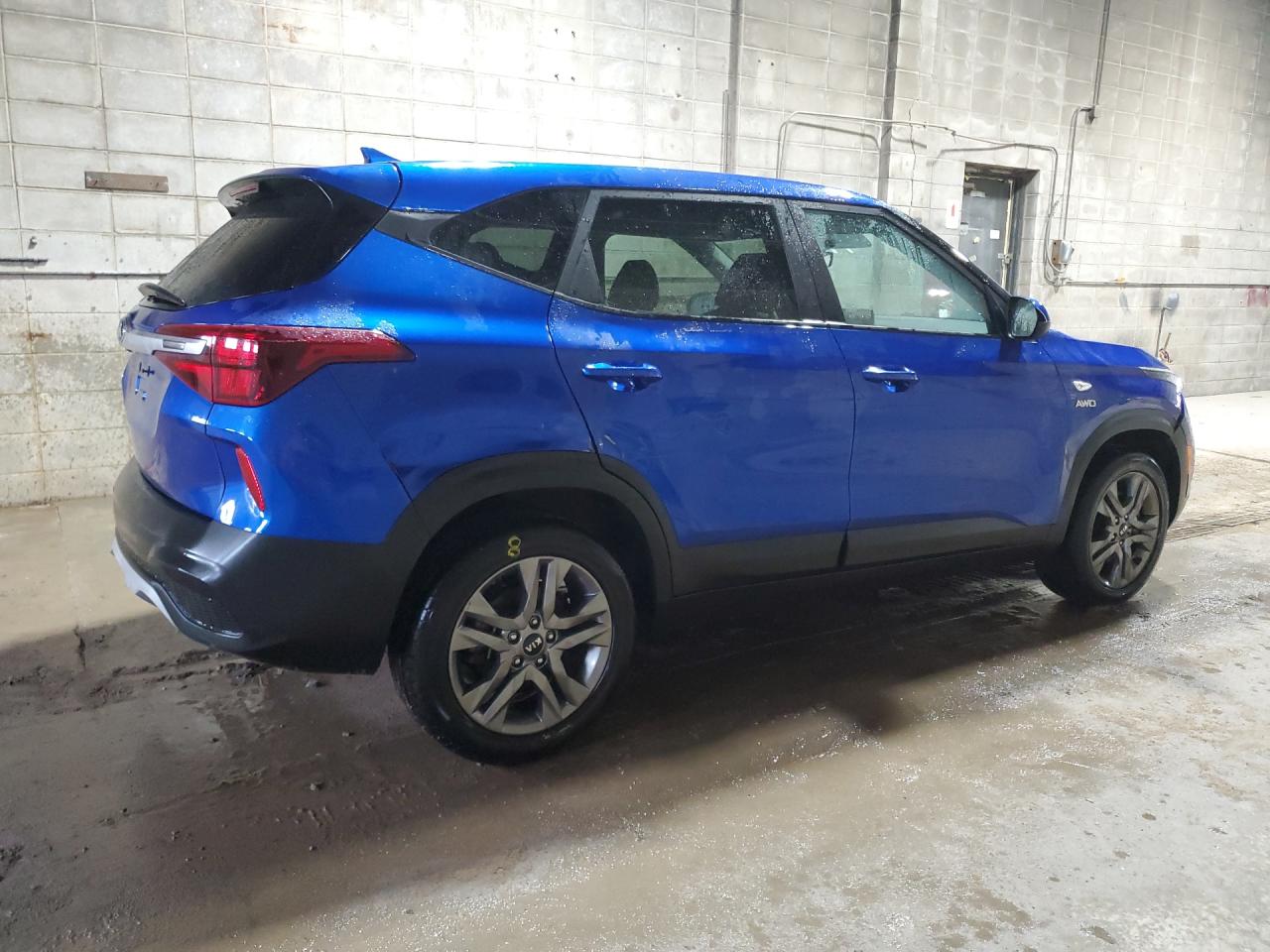 2021 Kia Seltos Lx Blue vin: KNDEPCAA8M7220591 Damage: Right Qtr Panel, Dent(S) W/ Paint Dmg, > 12 Inches