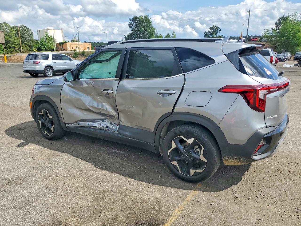 2026 Kia Seltos Ex Silver vin: KNDER2AA8T7850677