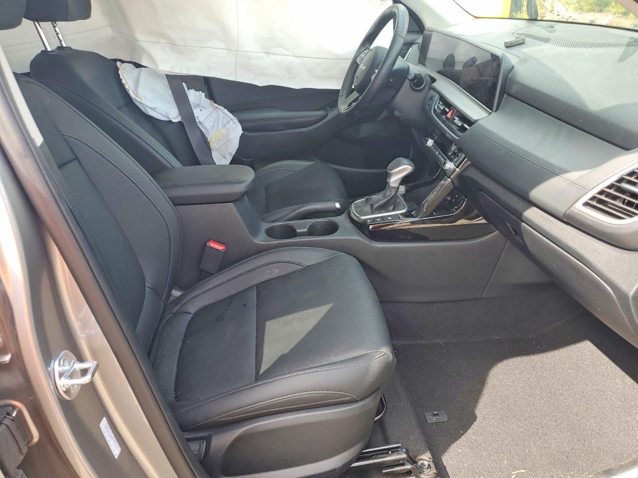 2026 Kia Seltos Ex Silver vin: KNDER2AA8T7850677