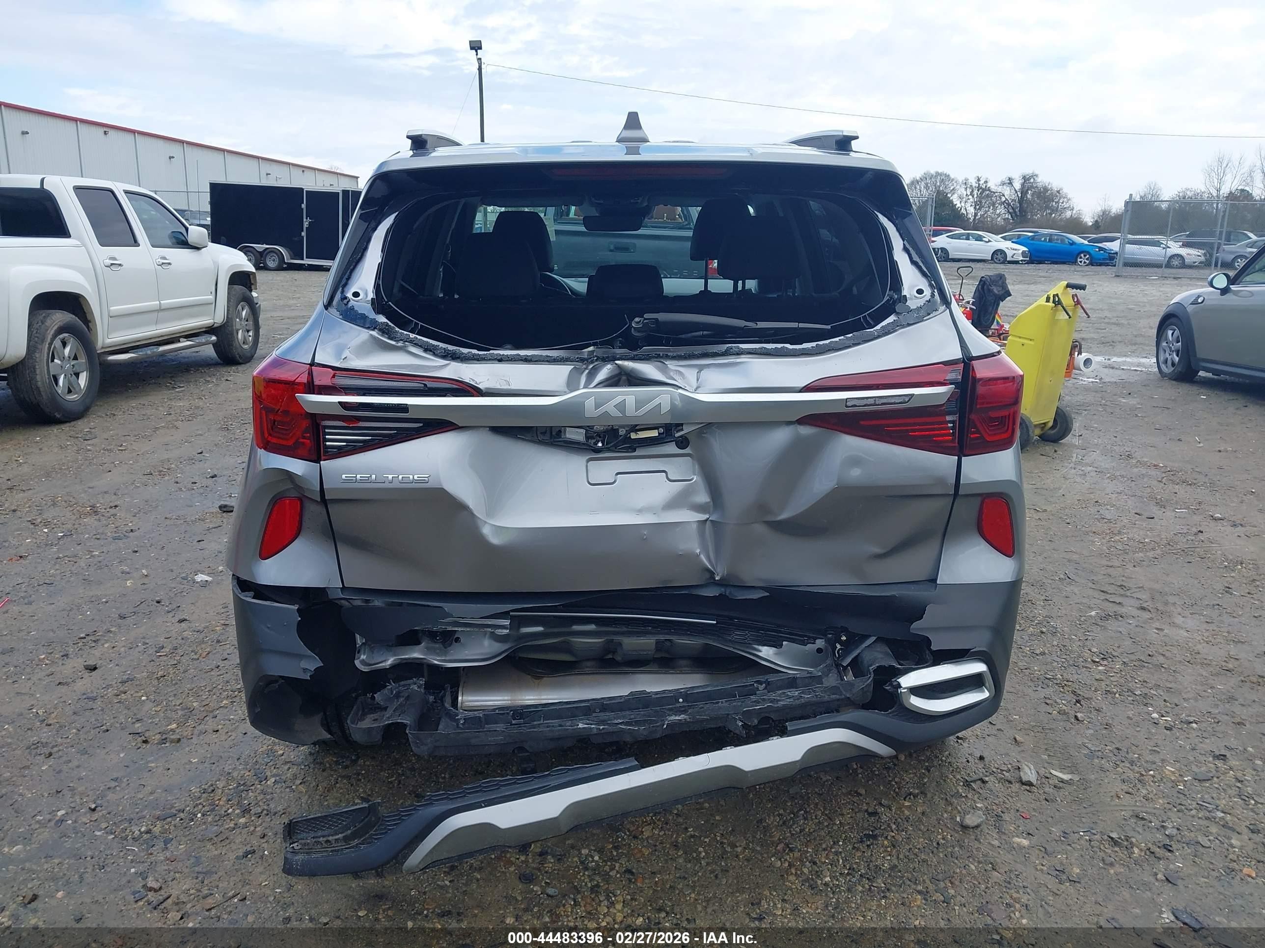 2022 Kia Seltos Ex Gray vin: KNDERCAA0N7287603