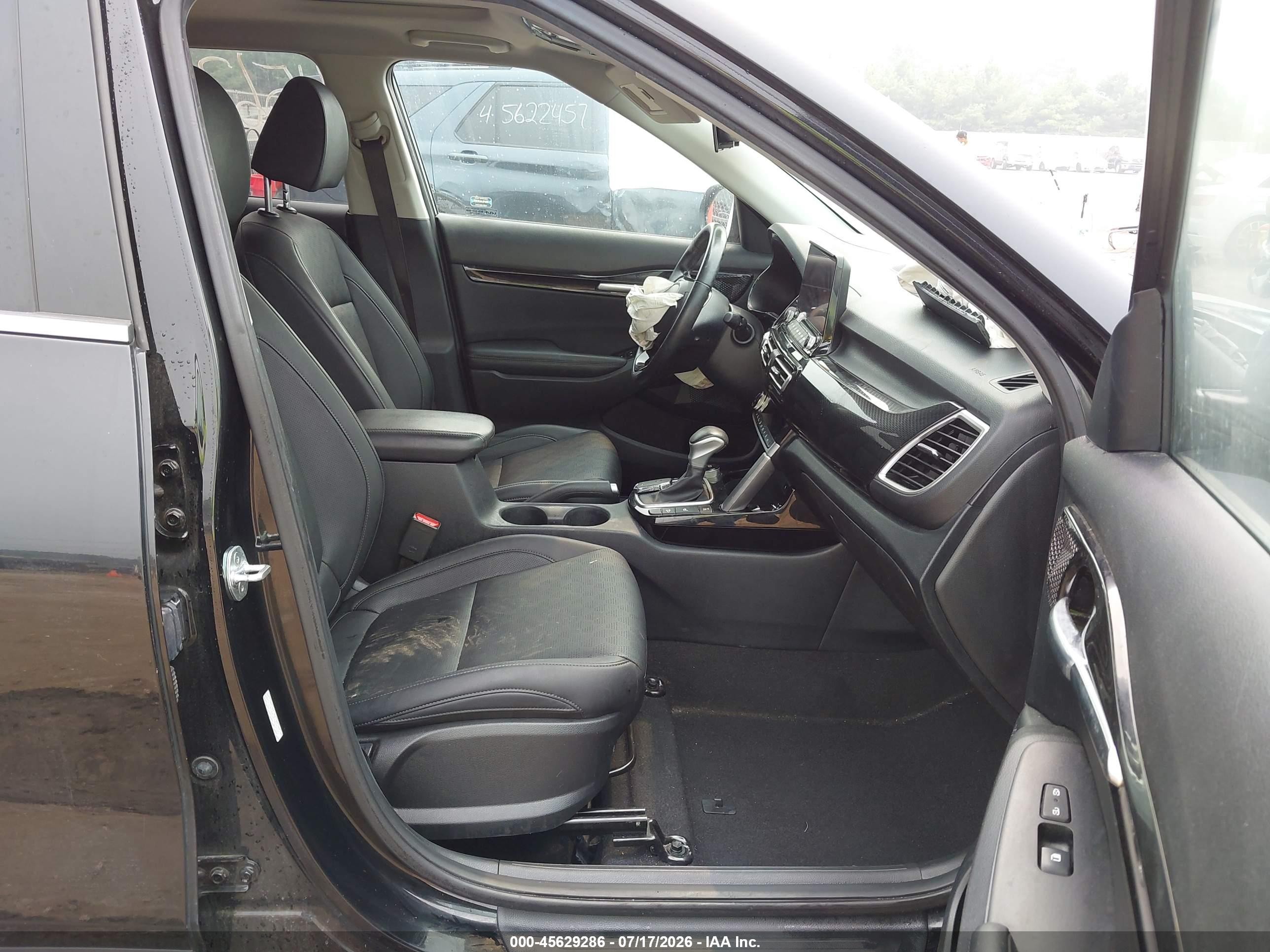 2023 Kia Seltos Ex Черный vin: KNDERCAA1P7410120