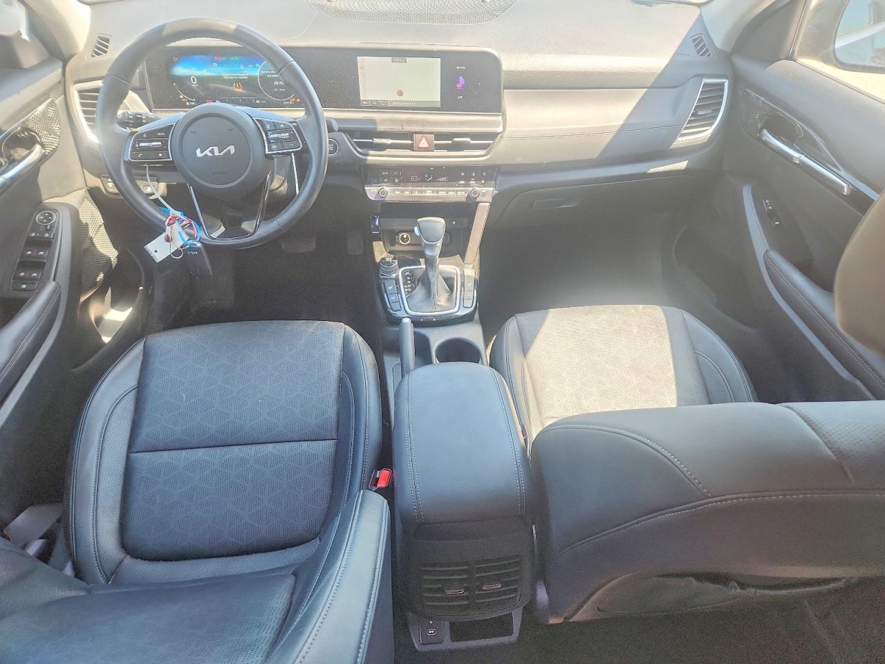 2024 Kia Seltos Ex Gray vin: KNDERCAA2R7527062