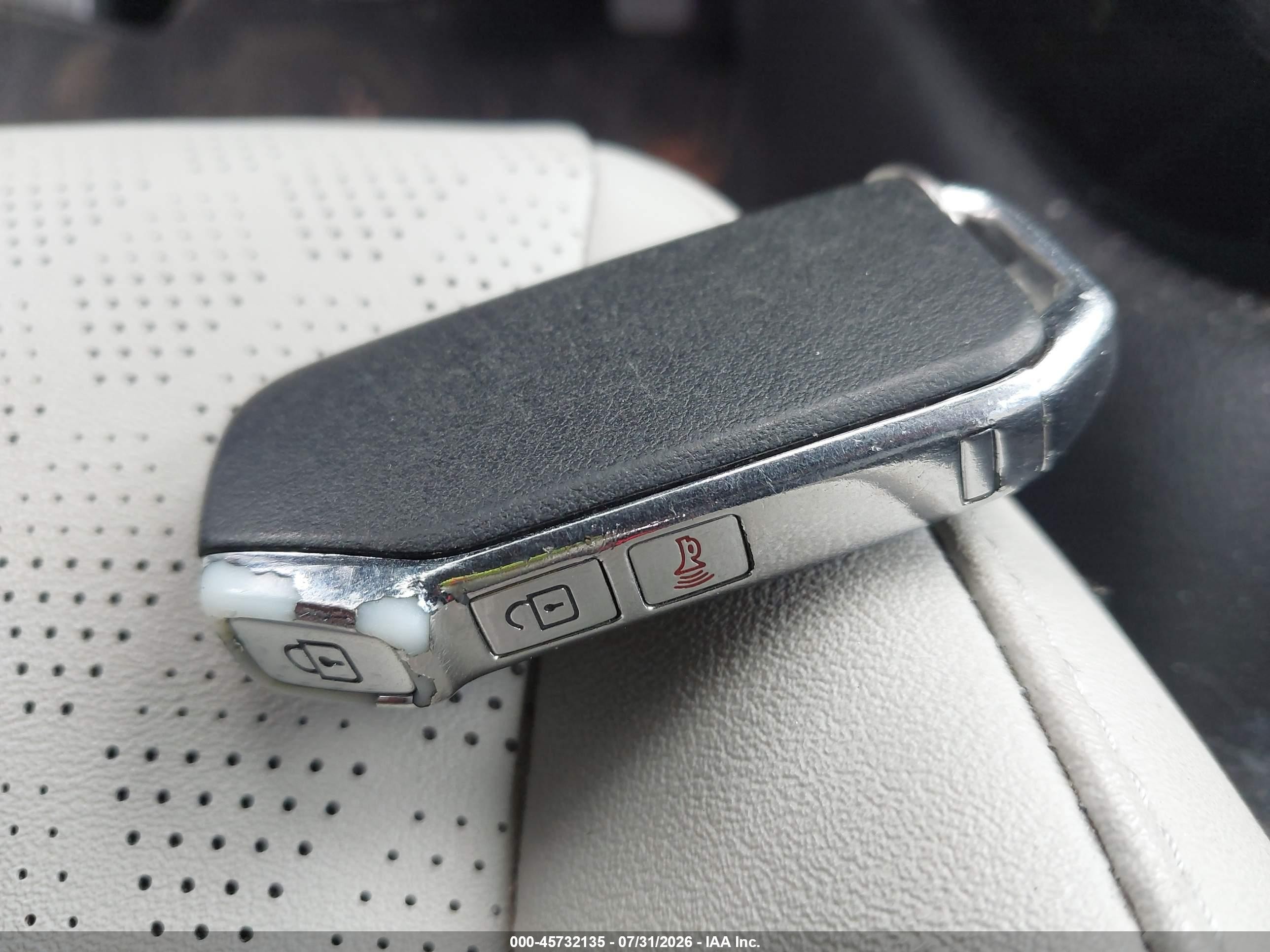 2021 Kia Seltos Ex White vin: KNDERCAA3M7092996