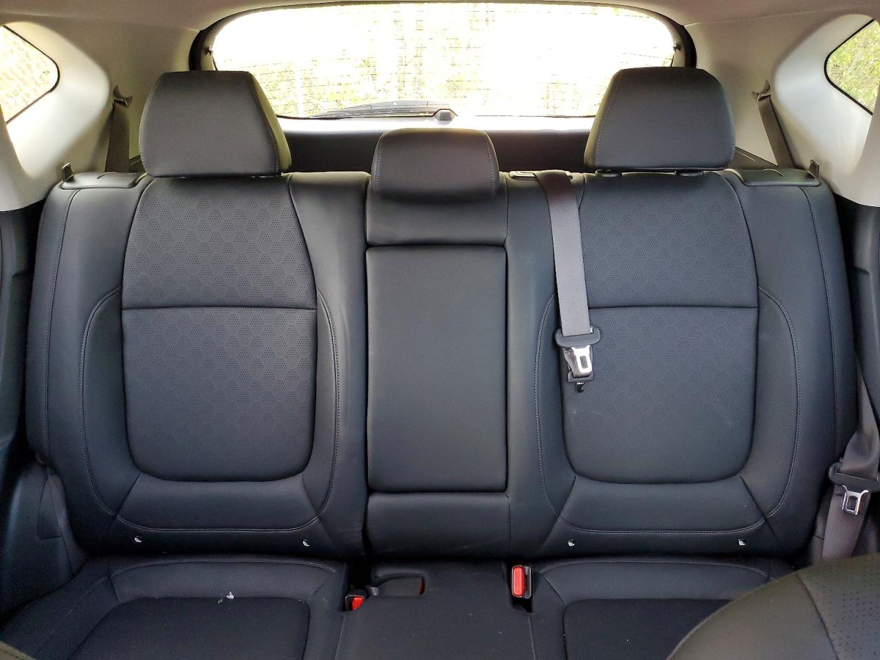 2022 Kia Seltos Ex Burgundy vin: KNDERCAA3N7289474