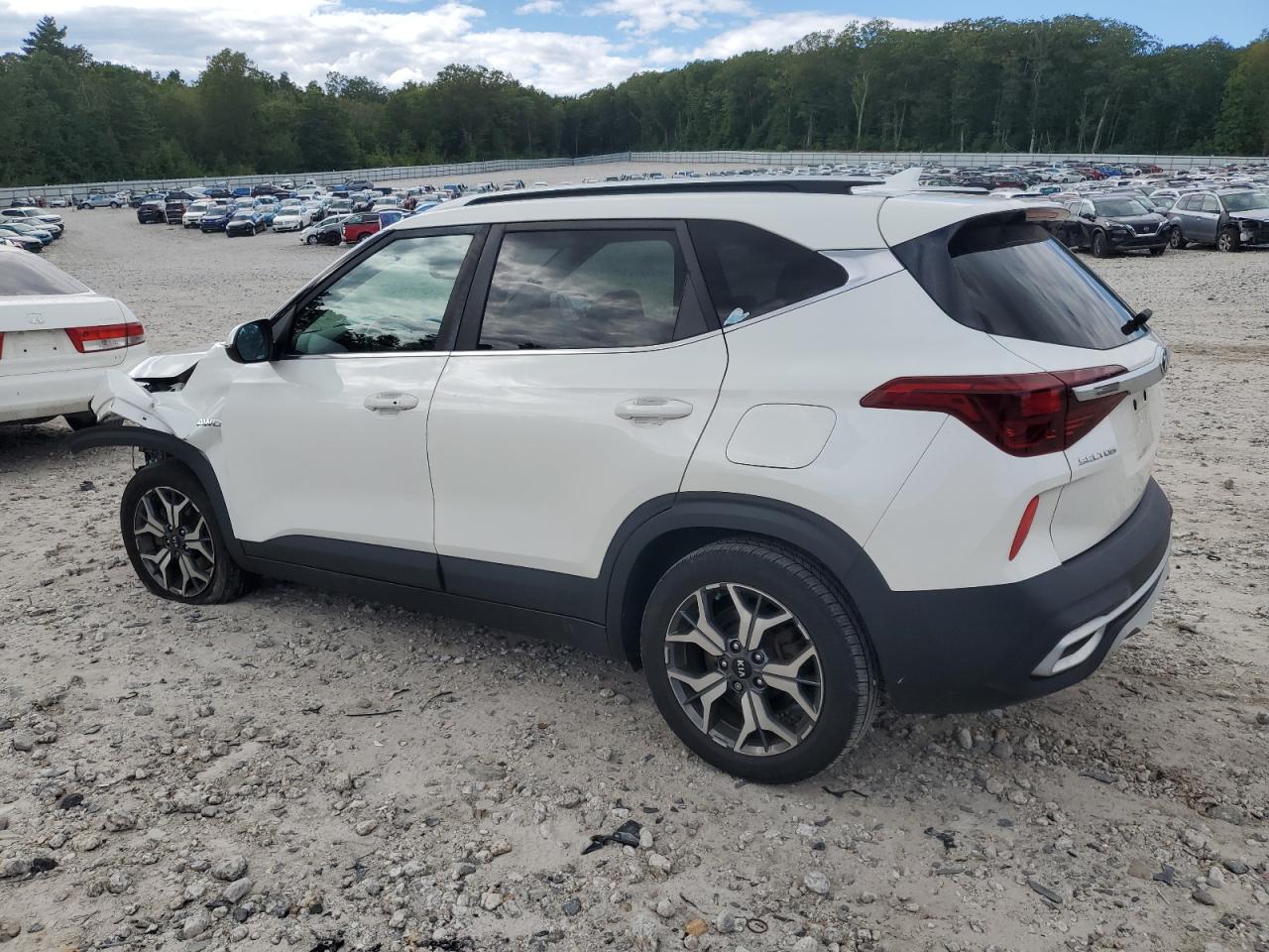2021 Kia Seltos Ex White vin: KNDERCAA5M7078596