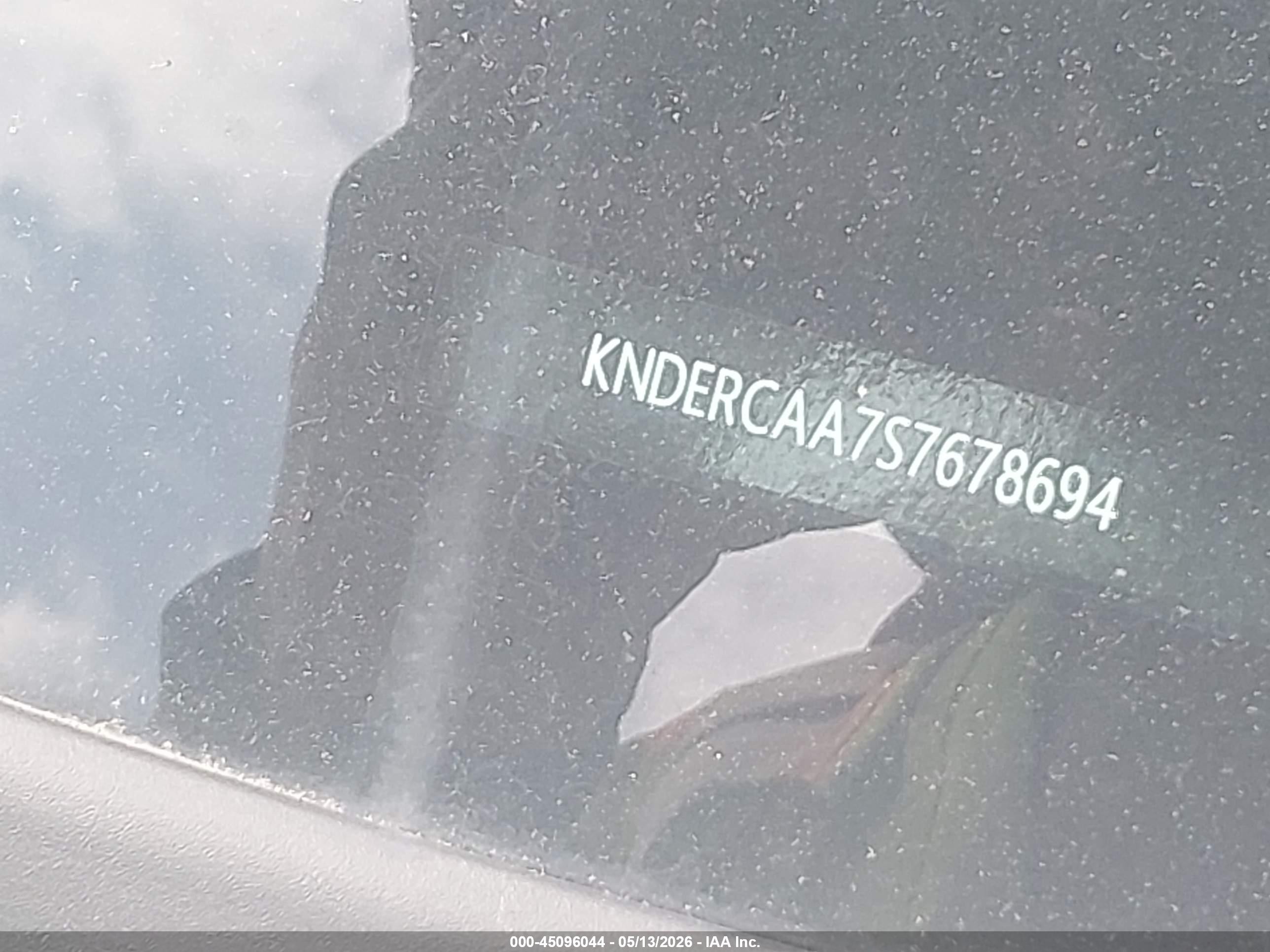 2025 Kia Seltos Ex White vin: KNDERCAA7S7678694