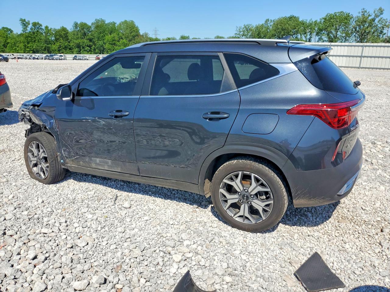 2022 Kia Seltos Ex Charcoal vin: KNDERCAA8N7236995
