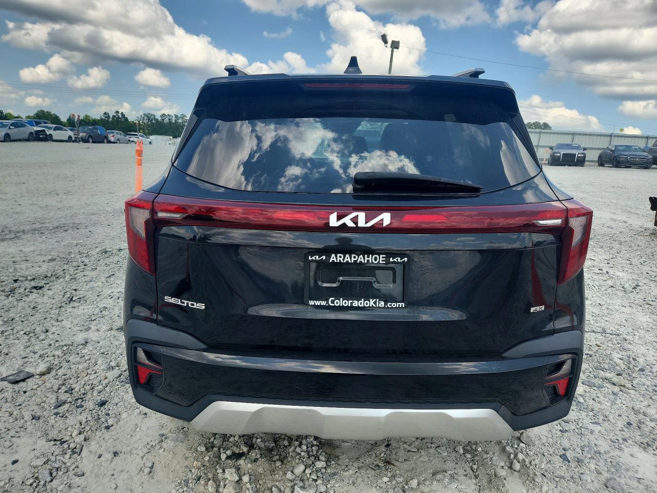 2024 Kia Seltos Ex Black vin: KNDERCAA8R7632429