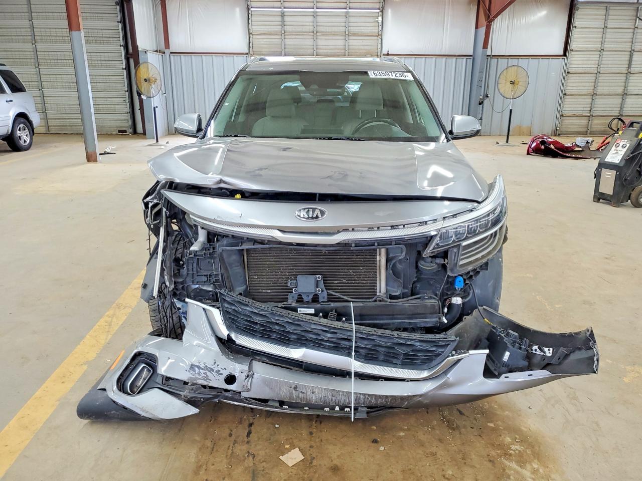 2021 Kia Seltos Sx Silver vin: KNDETCA22M7099657