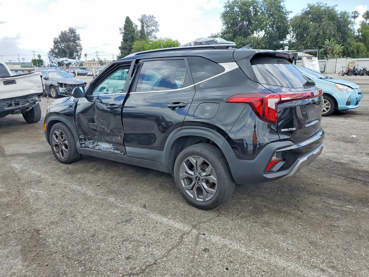 2024 Kia Seltos S Black vin: KNDEU2AA3R7639815