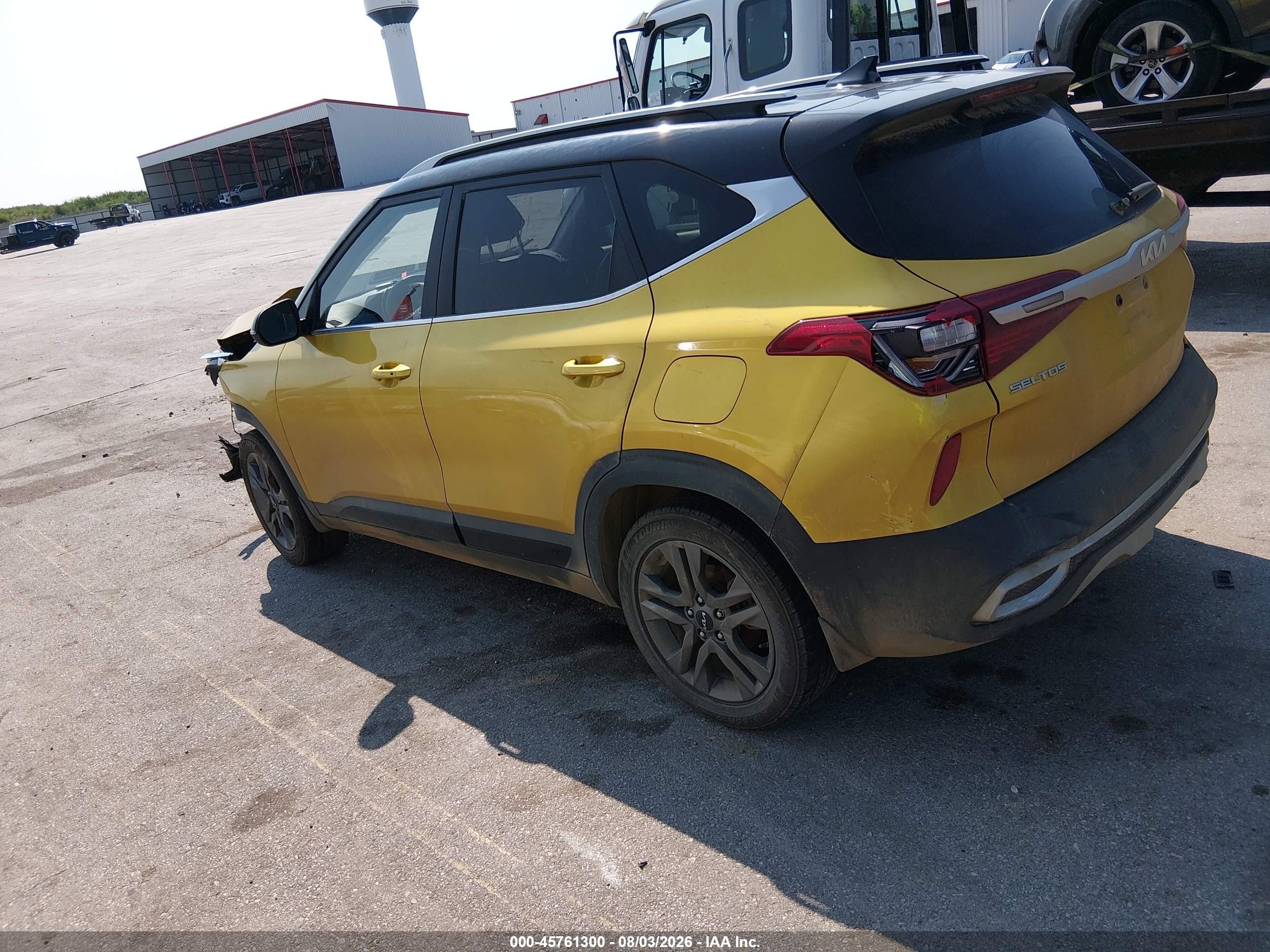 2023 Kia Seltos S Желтый vin: KNDEU2AA4P7410721