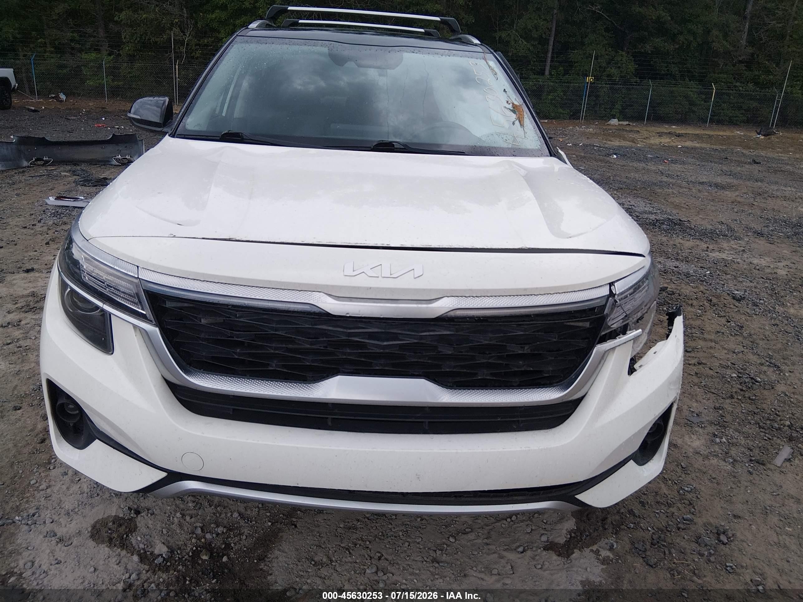 2023 Kia Seltos S White vin: KNDEU2AA4P7457215
