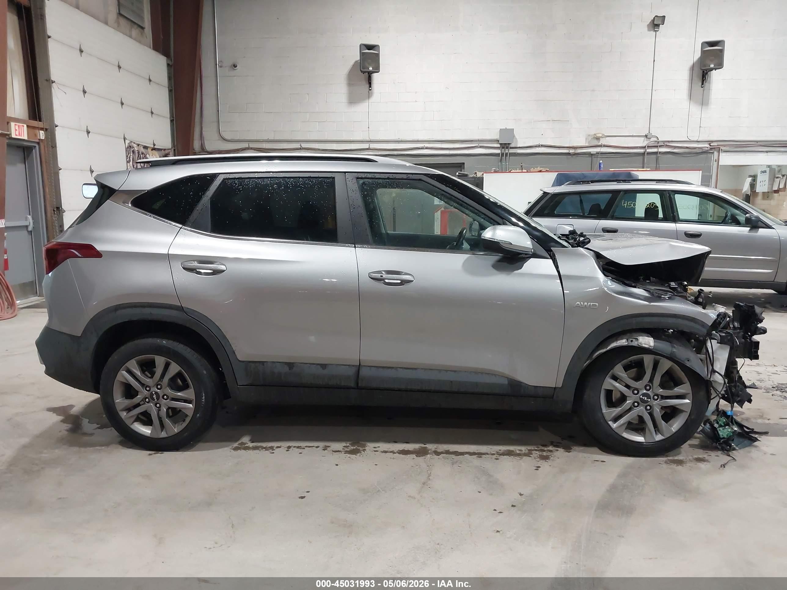 2023 Kia Seltos S Gray vin: KNDEUCAA3P7353871