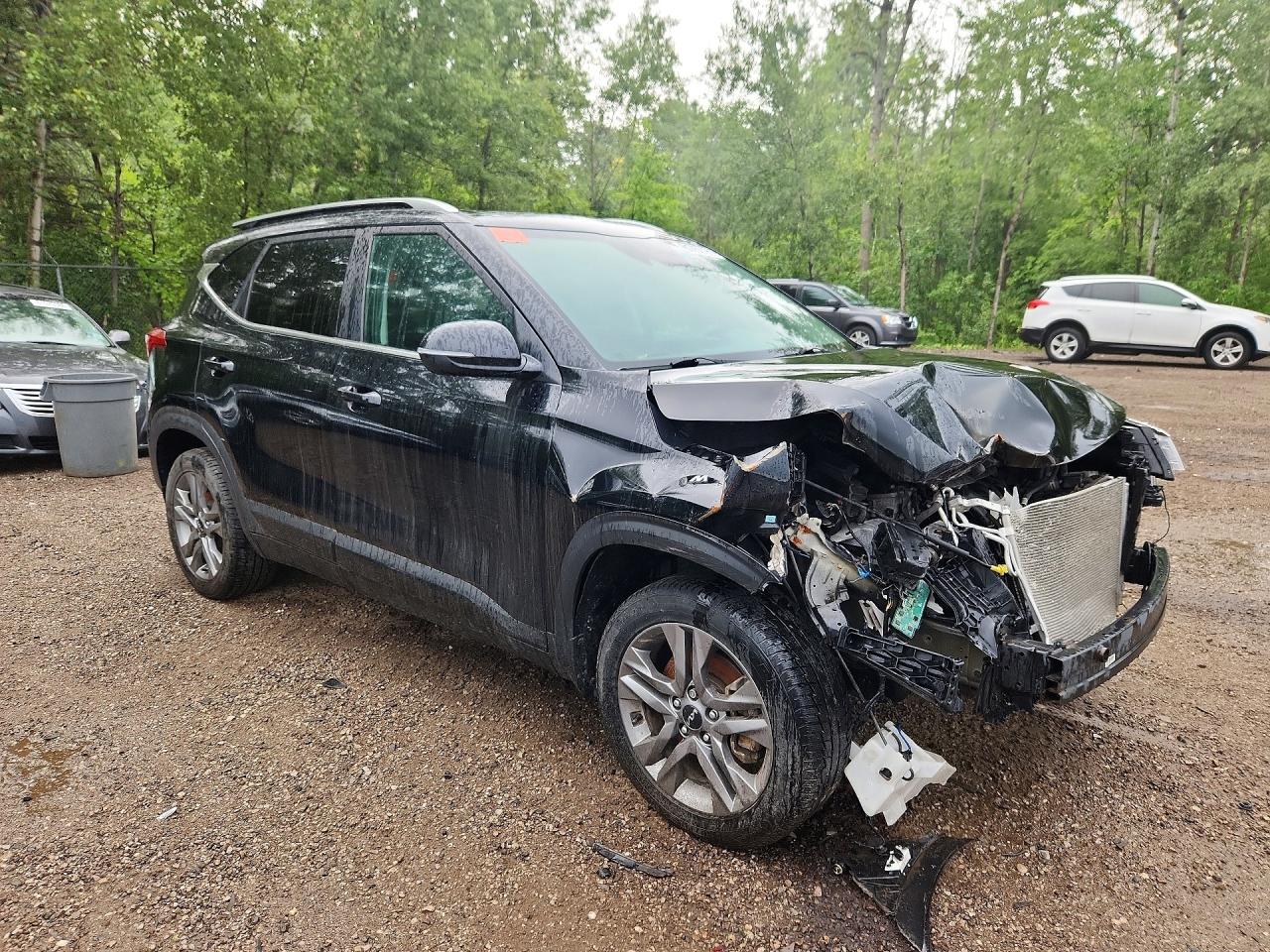 2023 Kia Seltos S Black vin: KNDEUCAA4P7462209