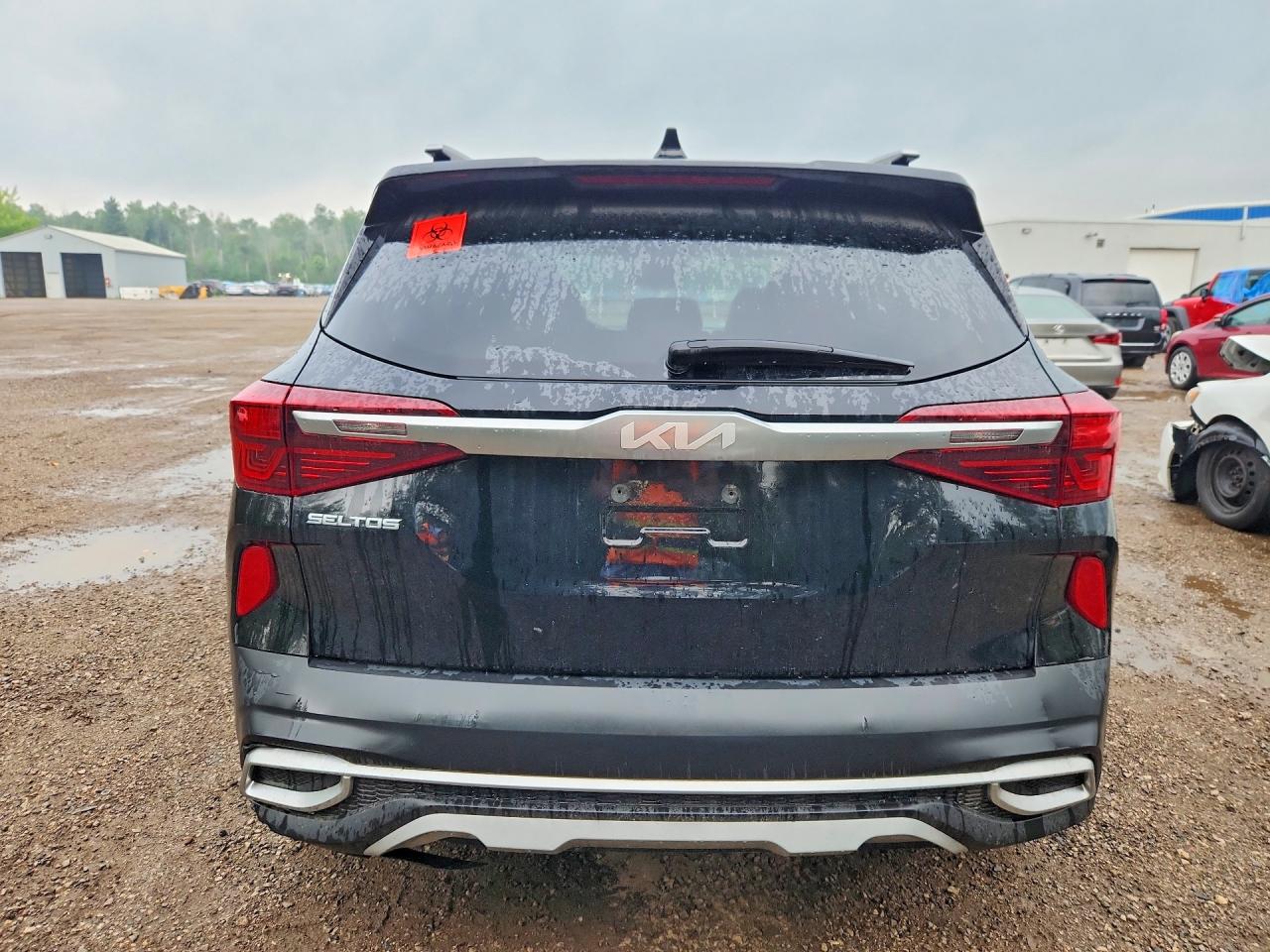 2023 Kia Seltos S Black vin: KNDEUCAA4P7462209
