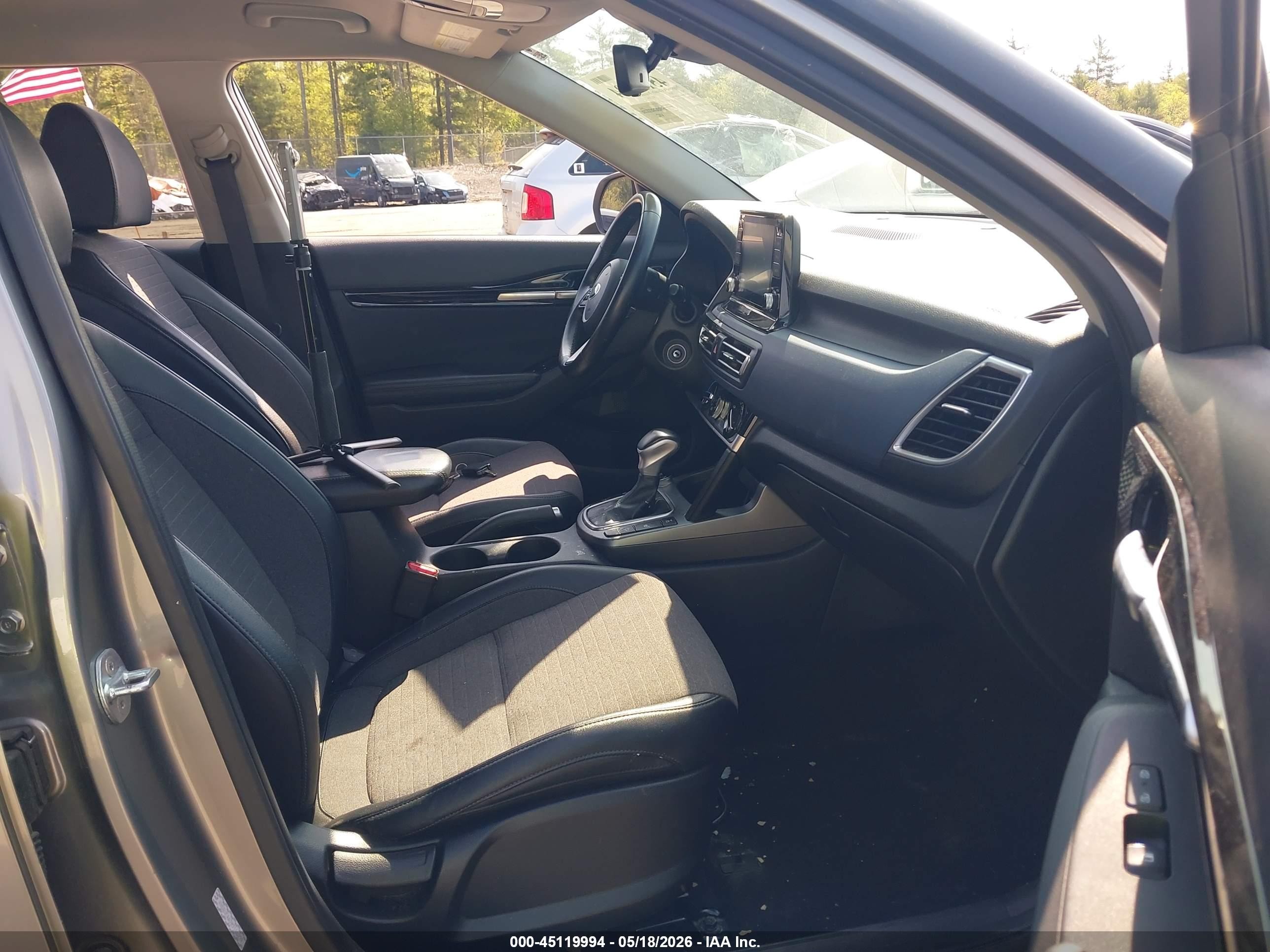 2021 Kia Seltos S Серый vin: KNDEUCAA7M7166239