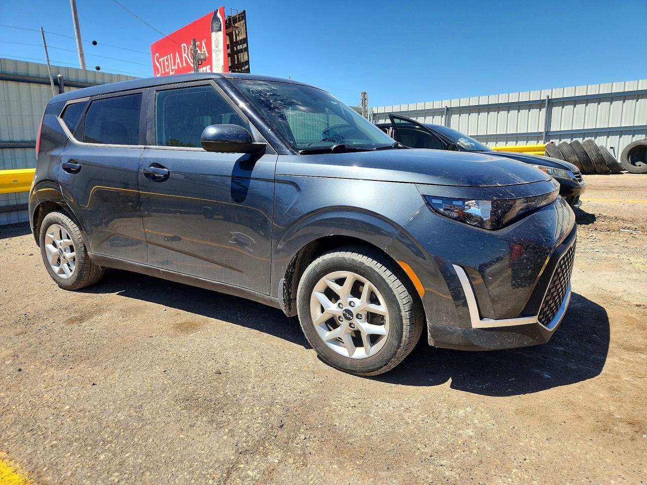 2023 Kia Soul Lx Gray vin: KNDJ23AU0P7205580