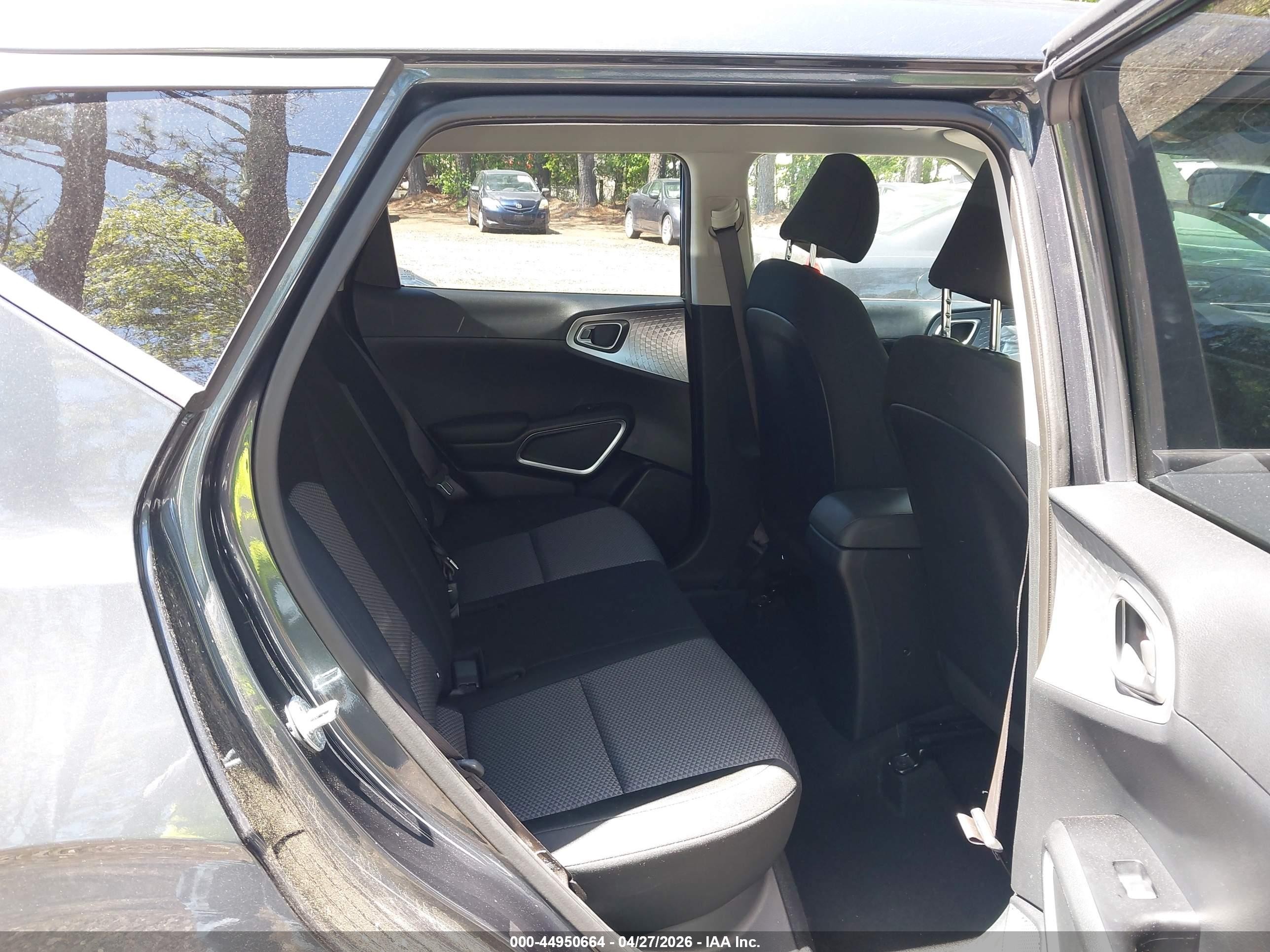 2024 Kia Soul Lx Серый vin: KNDJ23AU0R7240381