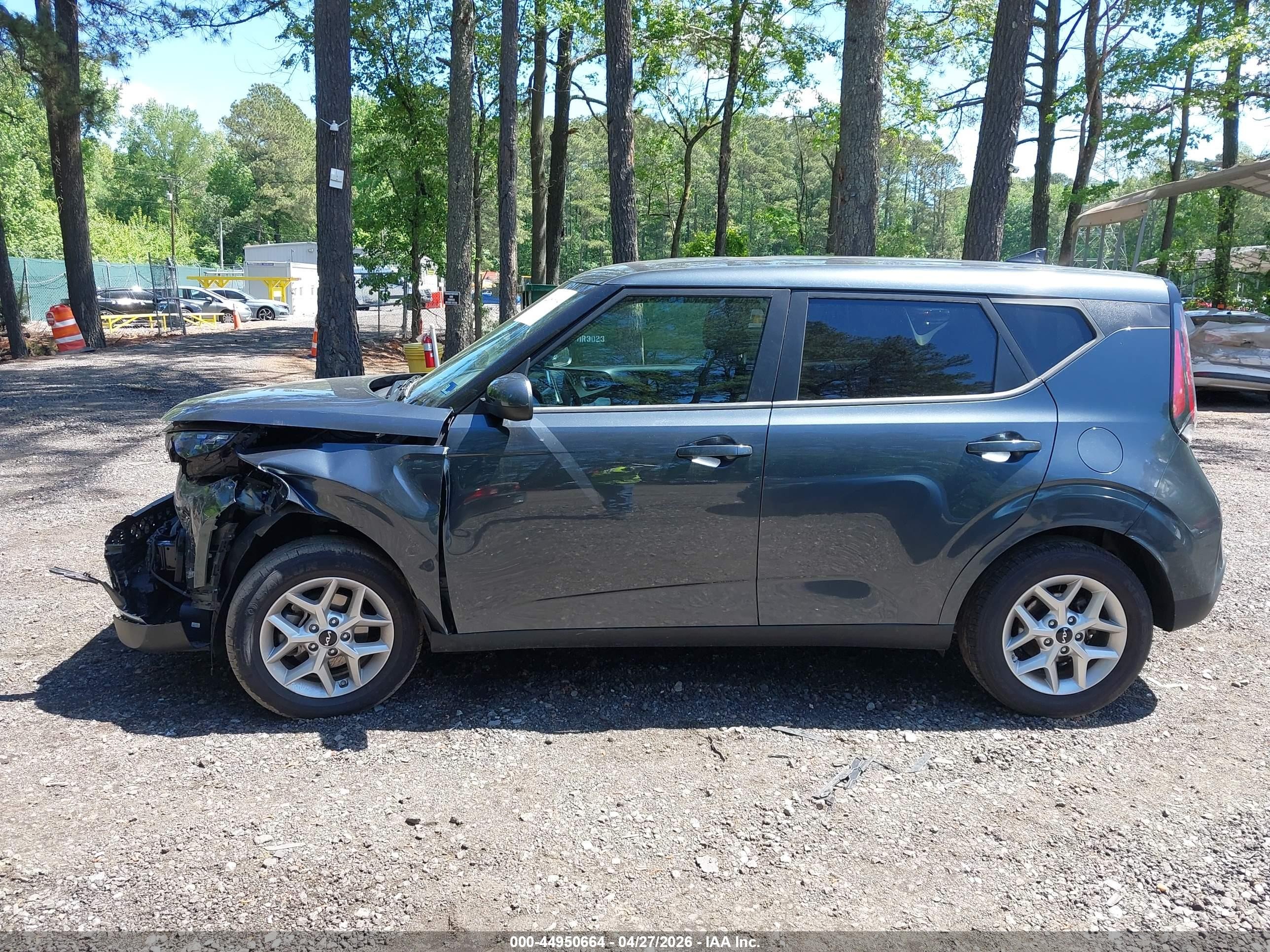 2024 Kia Soul Lx Серый vin: KNDJ23AU0R7240381