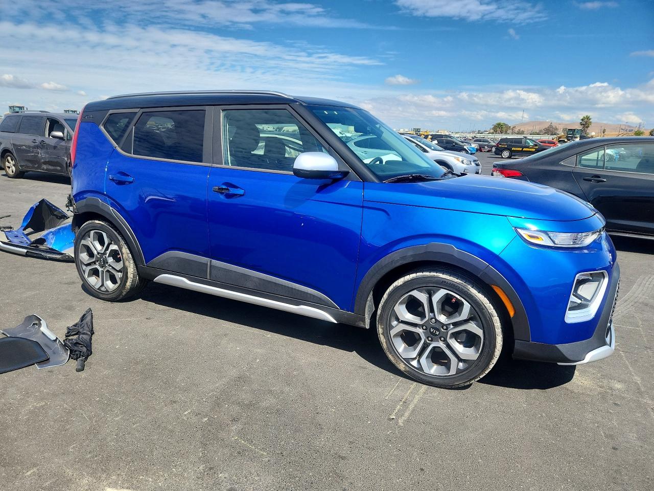 2020 Kia Soul X-line Синий vin: KNDJ23AU4L7116699