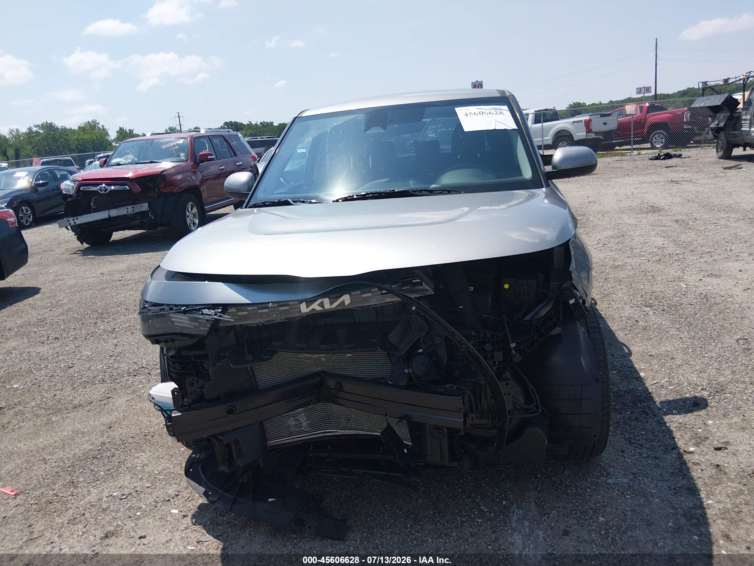 2025 Kia Soul Lx Gray vin: KNDJ23AU5S7940564