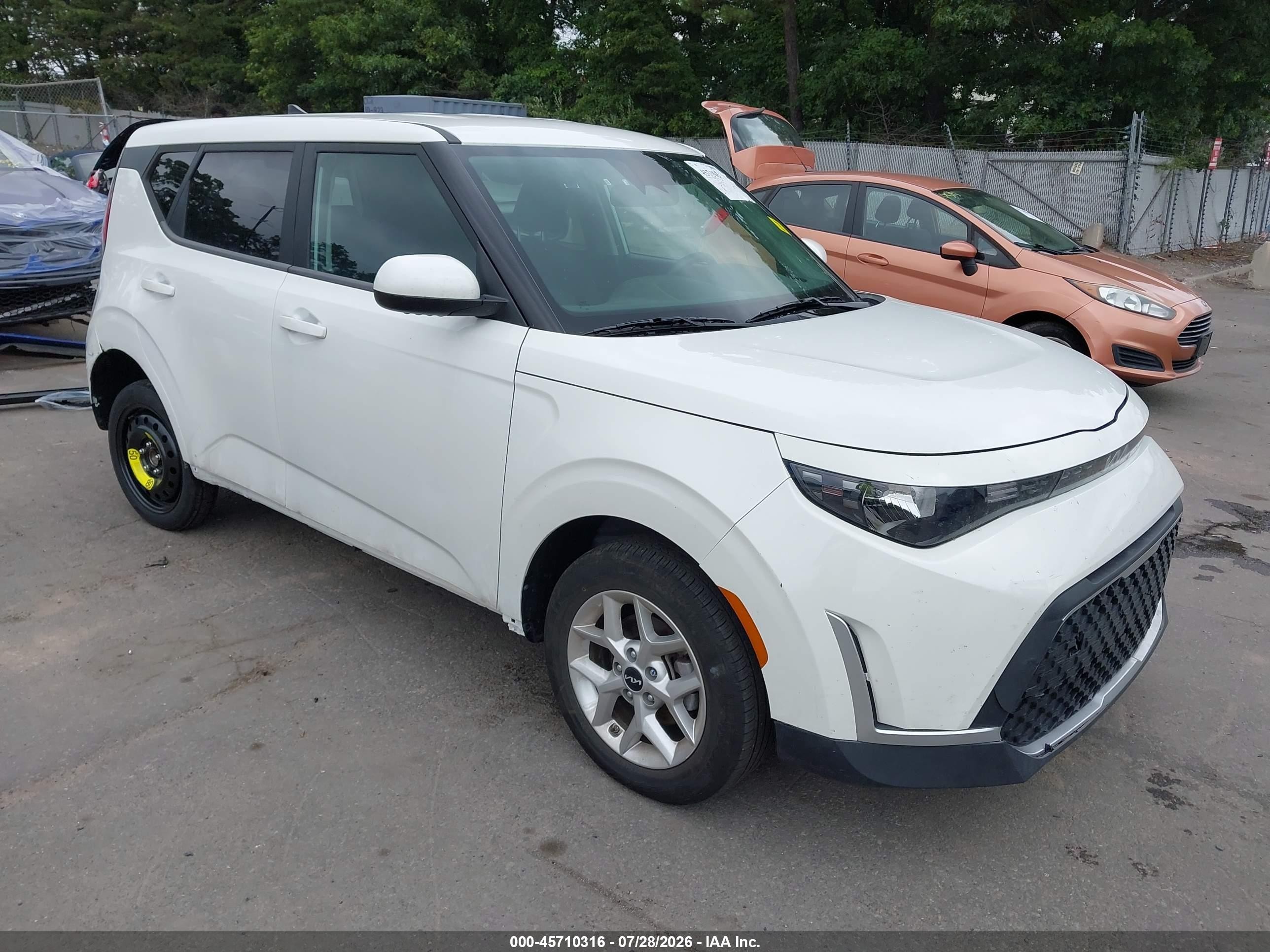 2024 Kia Soul Lx Белый vin: KNDJ23AU9R7227225