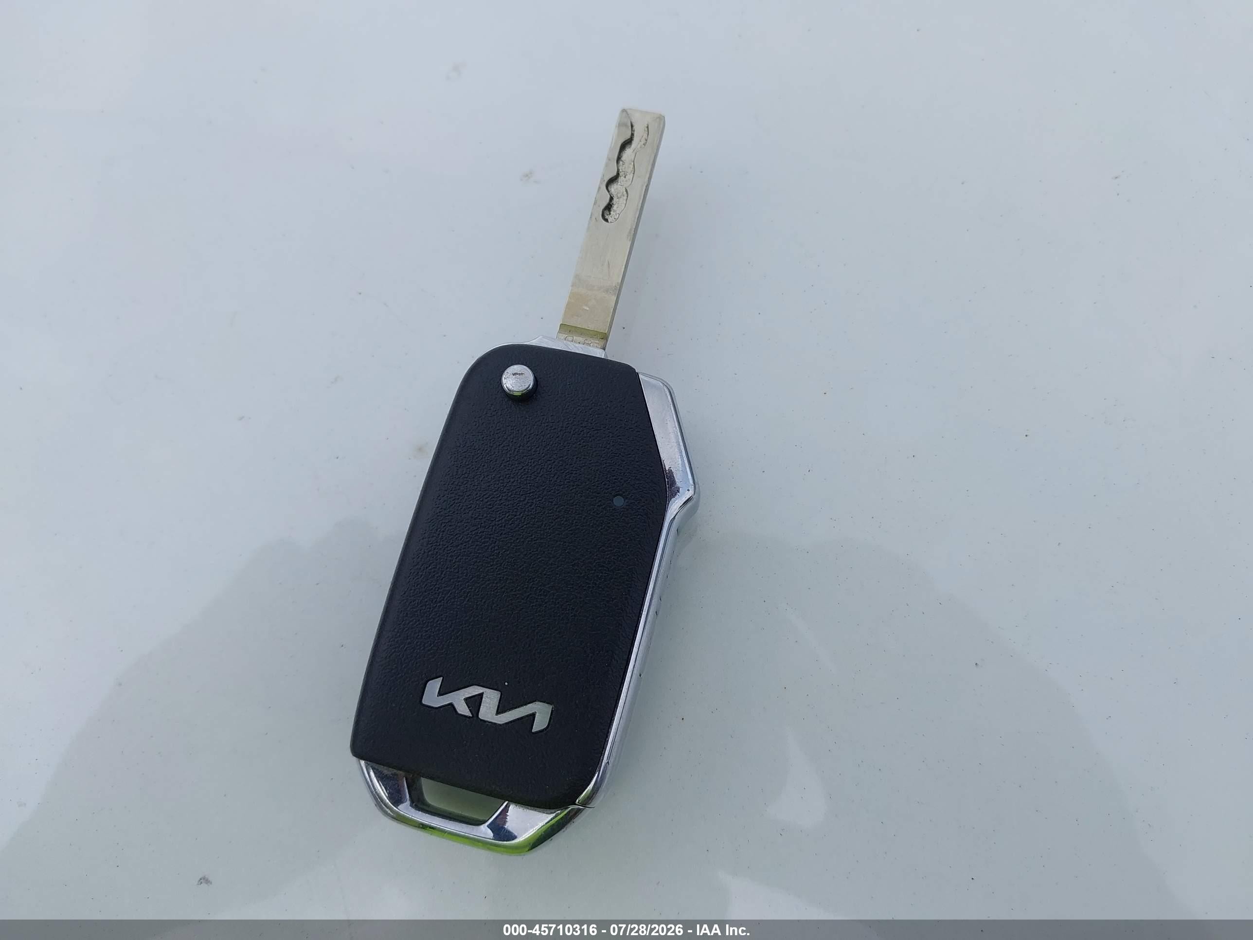 2024 Kia Soul Lx Белый vin: KNDJ23AU9R7227225