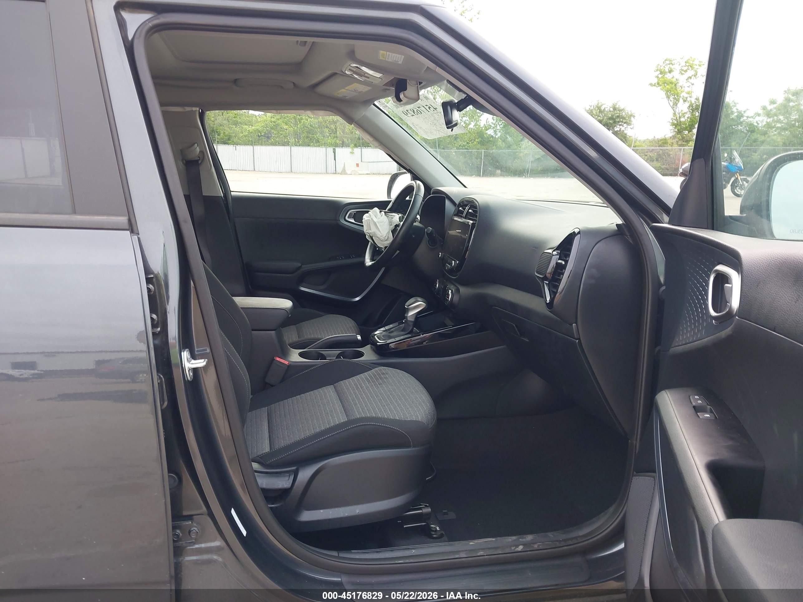 2024 Kia Soul Ex Gray vin: KNDJ33AU5R7920841