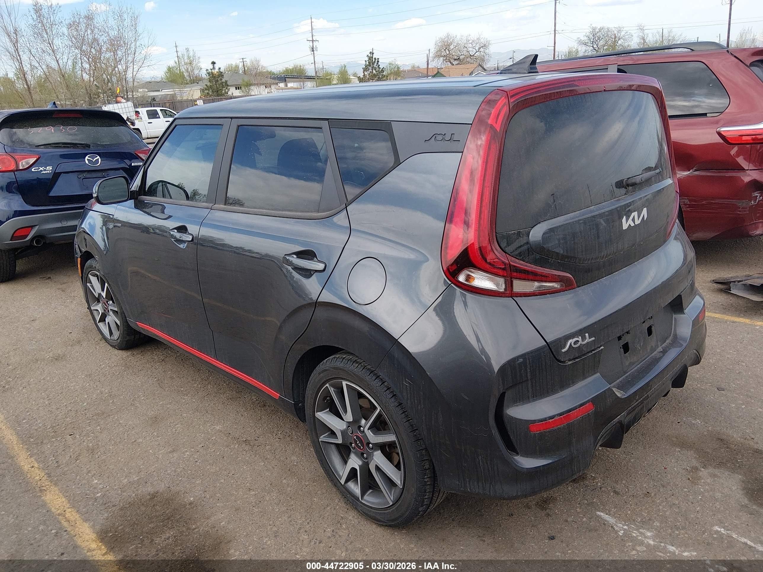 2022 Kia Soul Turbo Silver vin: KNDJ53AF2N7805443