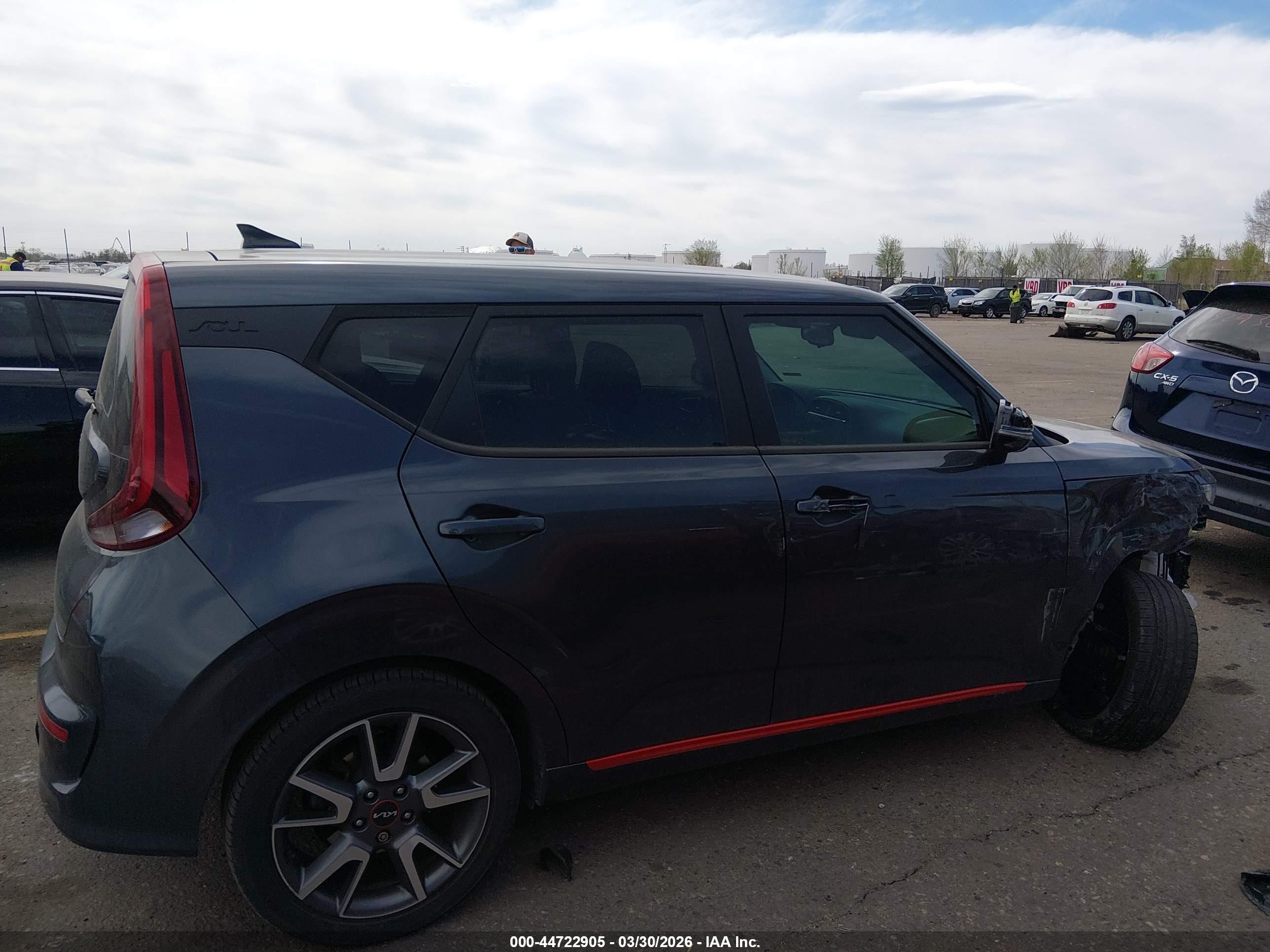 2022 Kia Soul Turbo Silver vin: KNDJ53AF2N7805443