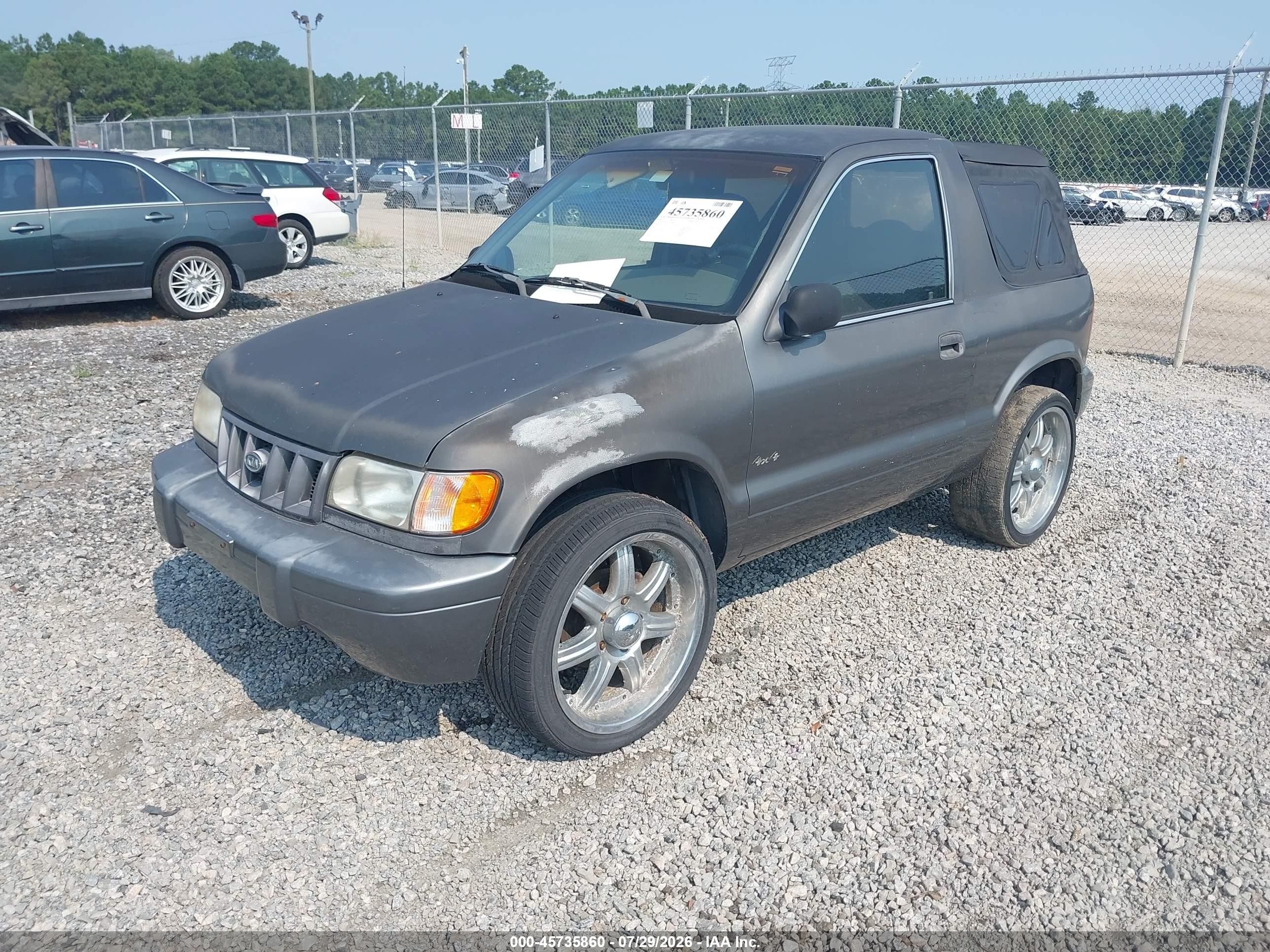2002 Kia Sportage   Gray vin: KNDJA623725116636