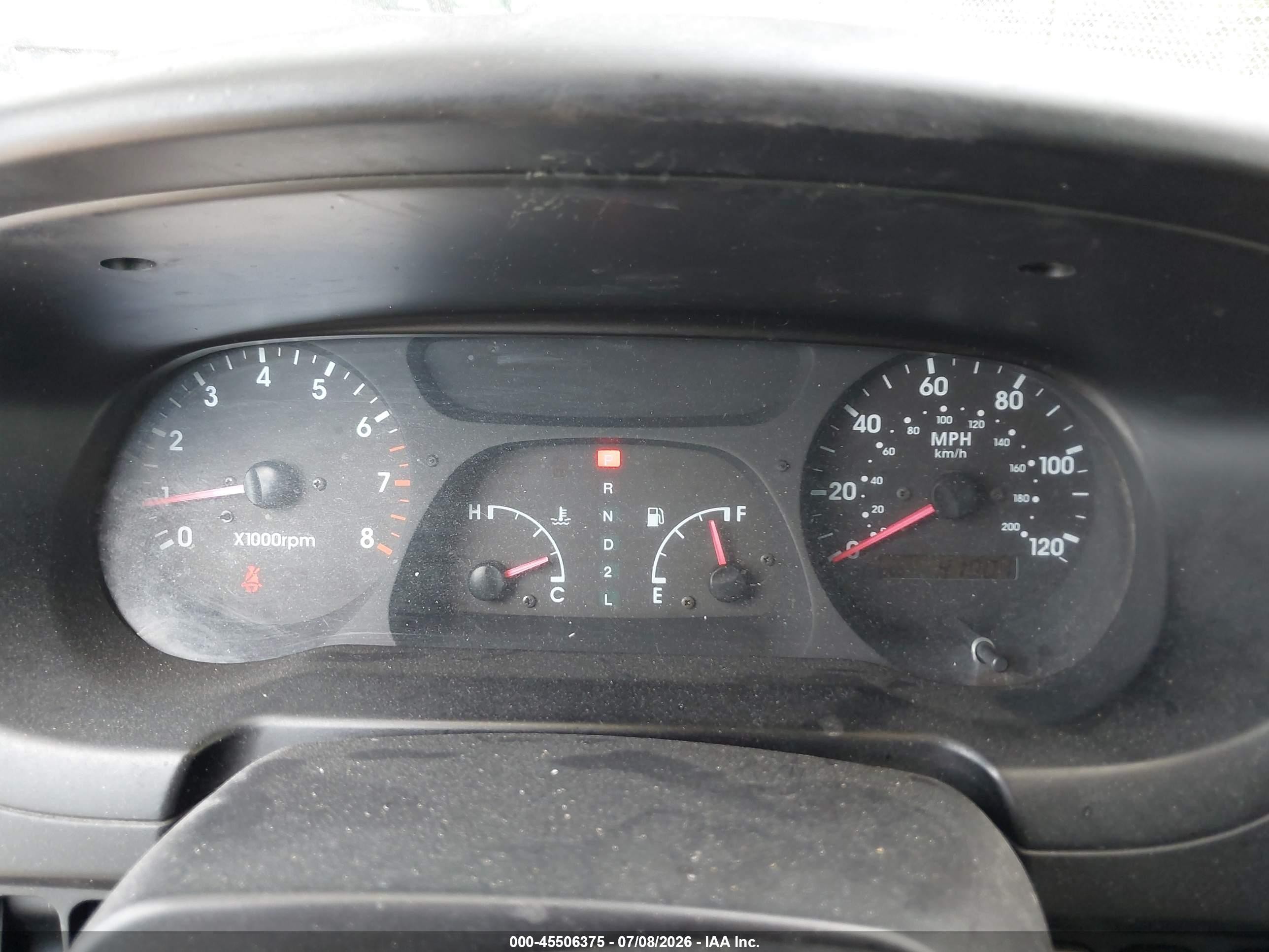2002 Kia Sportage   White vin: KNDJB723325123795