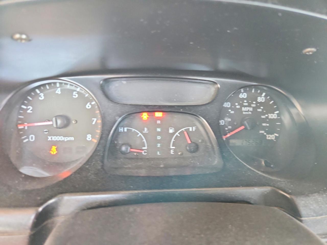 2001 Kia Sportage Base Red vin: KNDJB723415060186