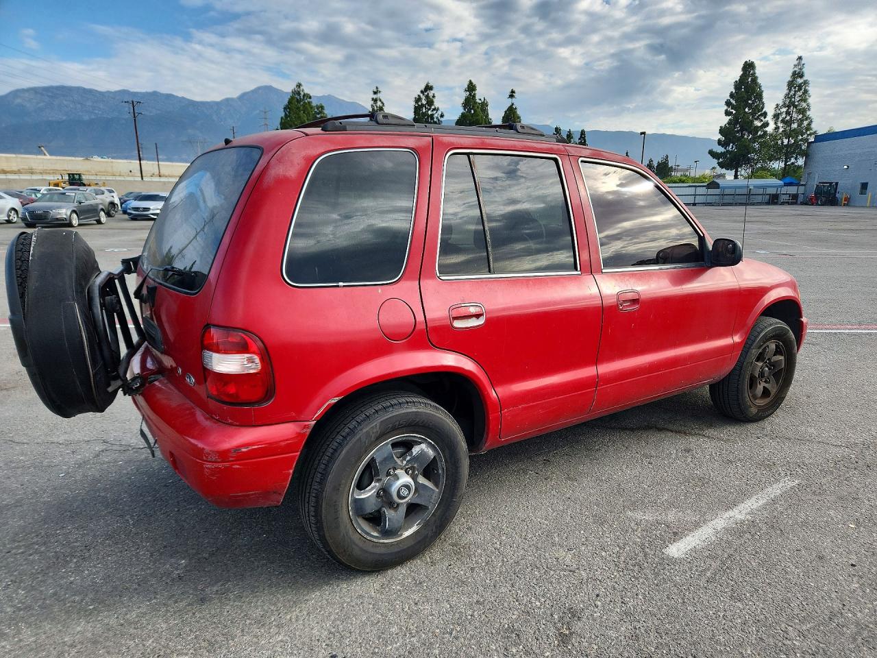 2002 Kia Sportage Base Красный vin: KNDJB723425148253