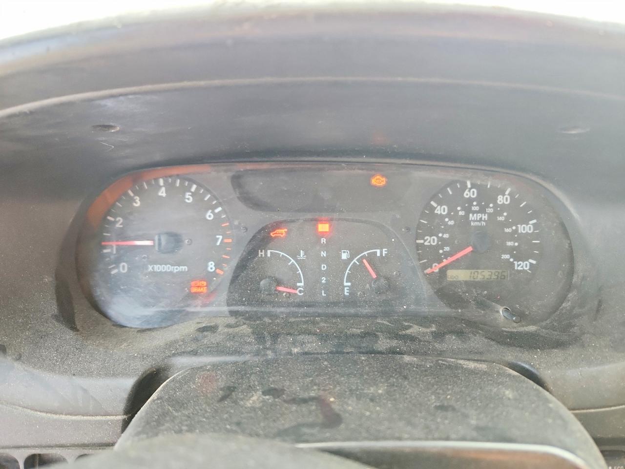 2002 Kia Sportage Base Красный vin: KNDJB723425148253