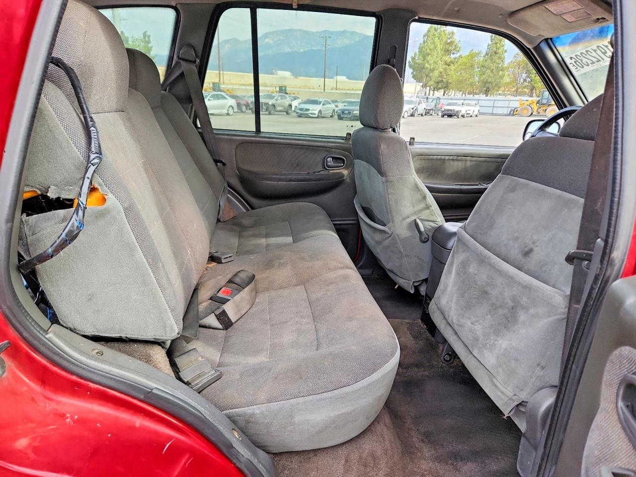 2002 Kia Sportage Base Красный vin: KNDJB723425148253
