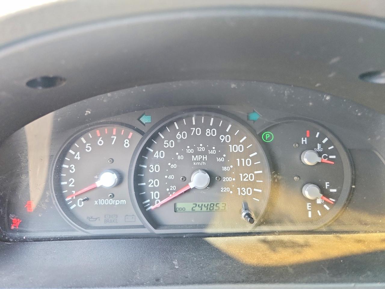 2004 Kia Sorento Lx Черный vin: KNDJC733145267666