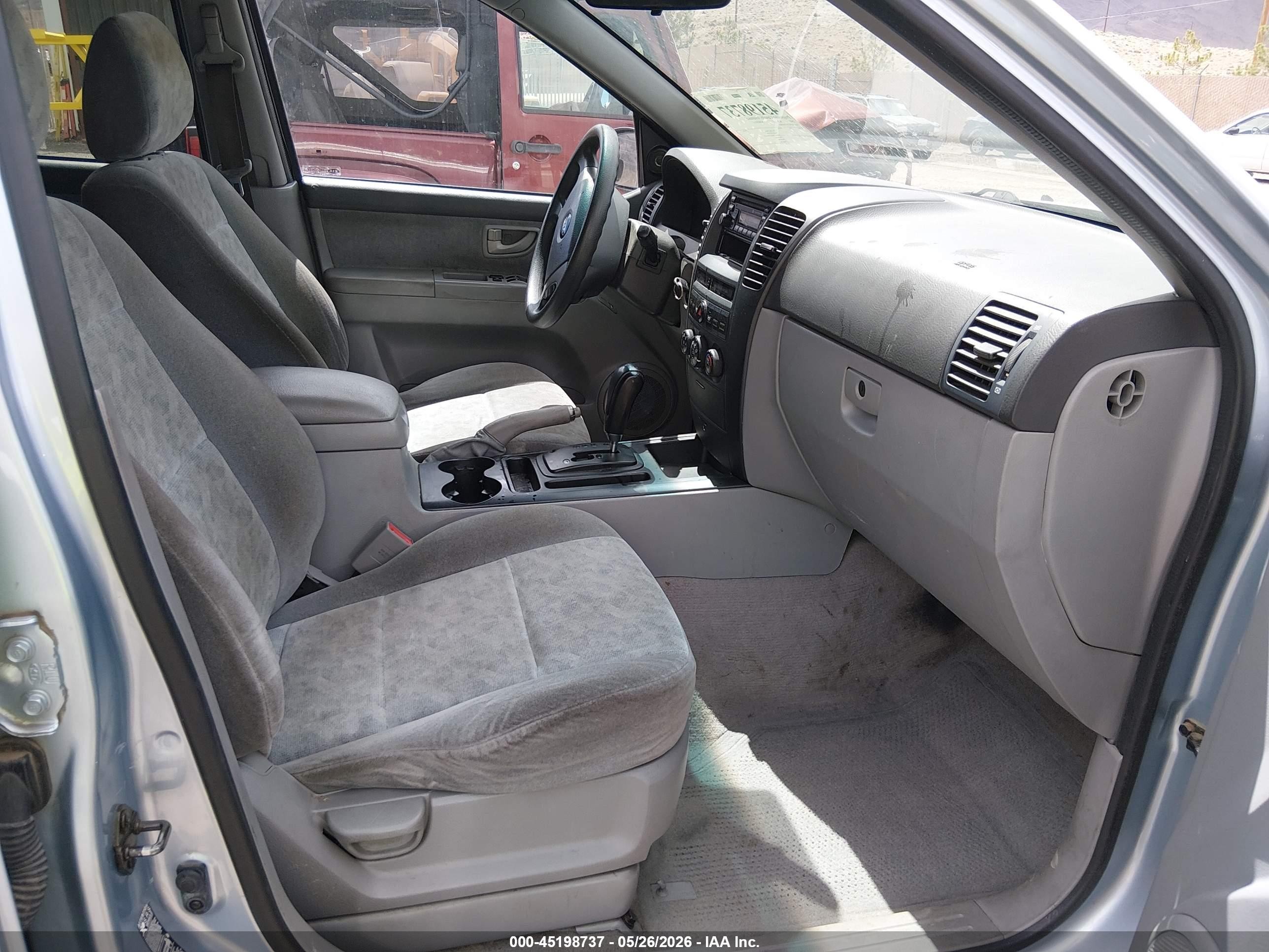 2005 Kia Sorento Ex/lx Silver vin: KNDJC733355450004