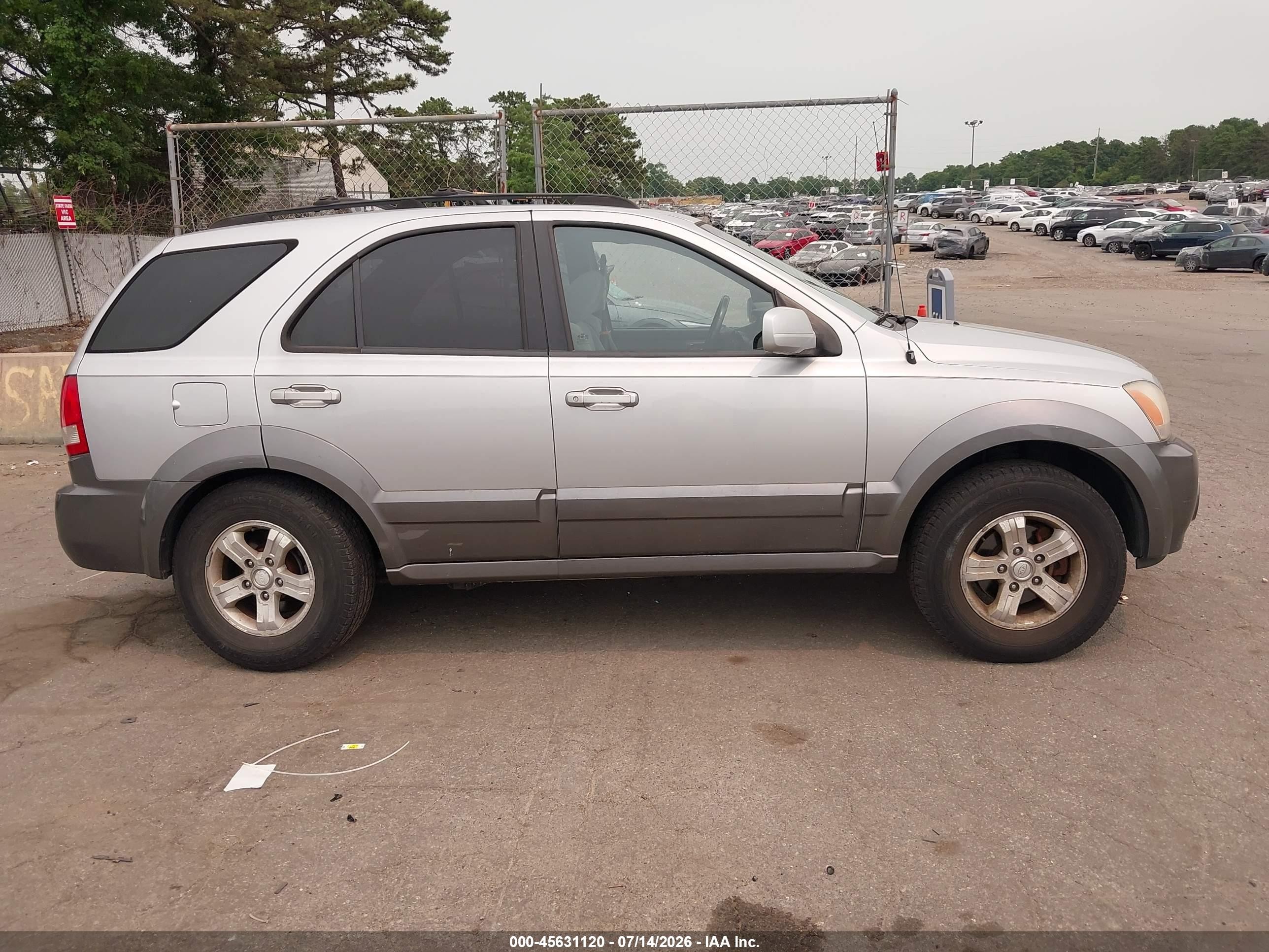 2006 Kia Sorento Ex/lx Silver vin: KNDJC733365643884