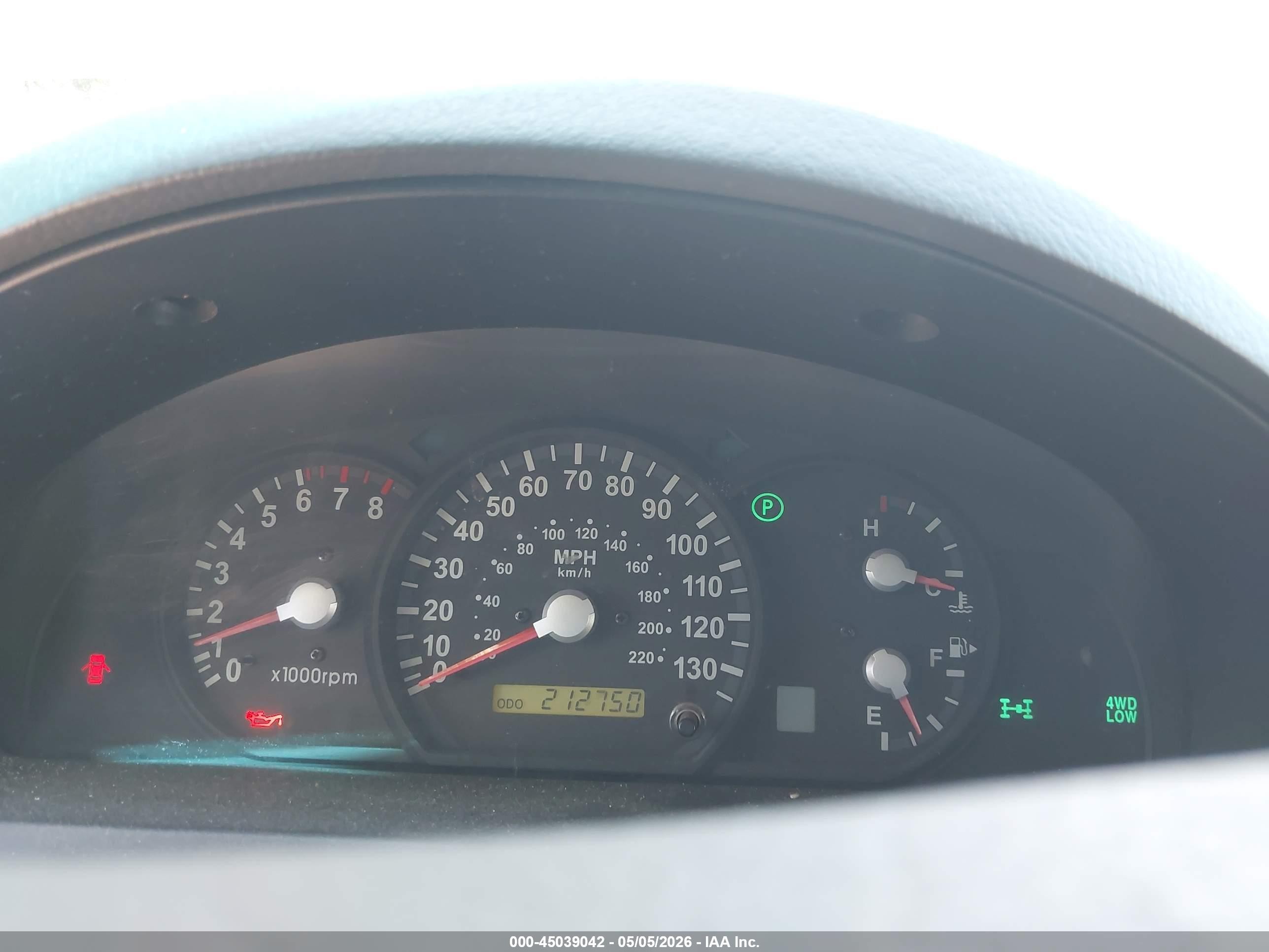 2006 Kia Sorento Ex/lx Silver vin: KNDJC733365657400