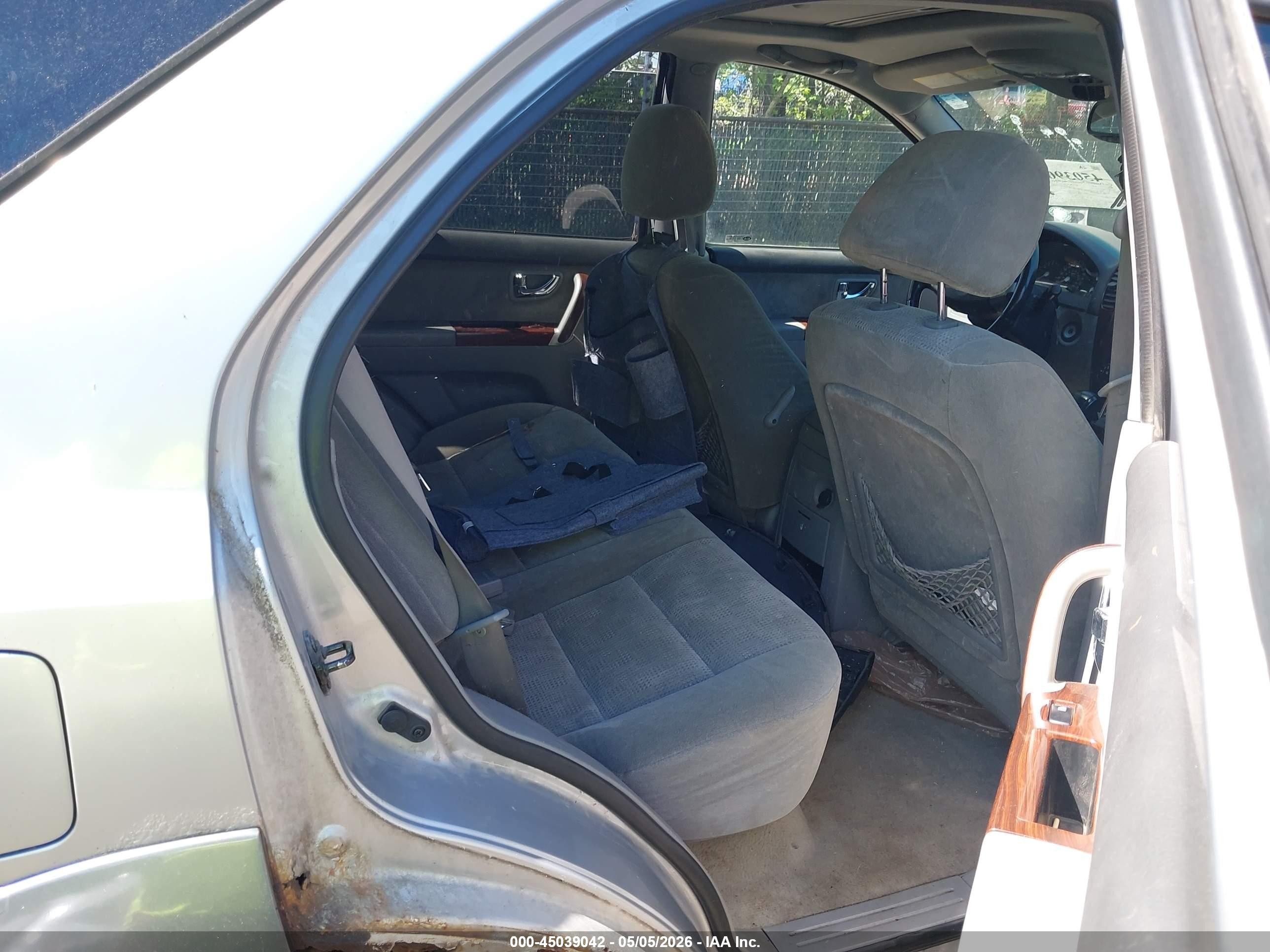 2006 Kia Sorento Ex/lx Silver vin: KNDJC733365657400